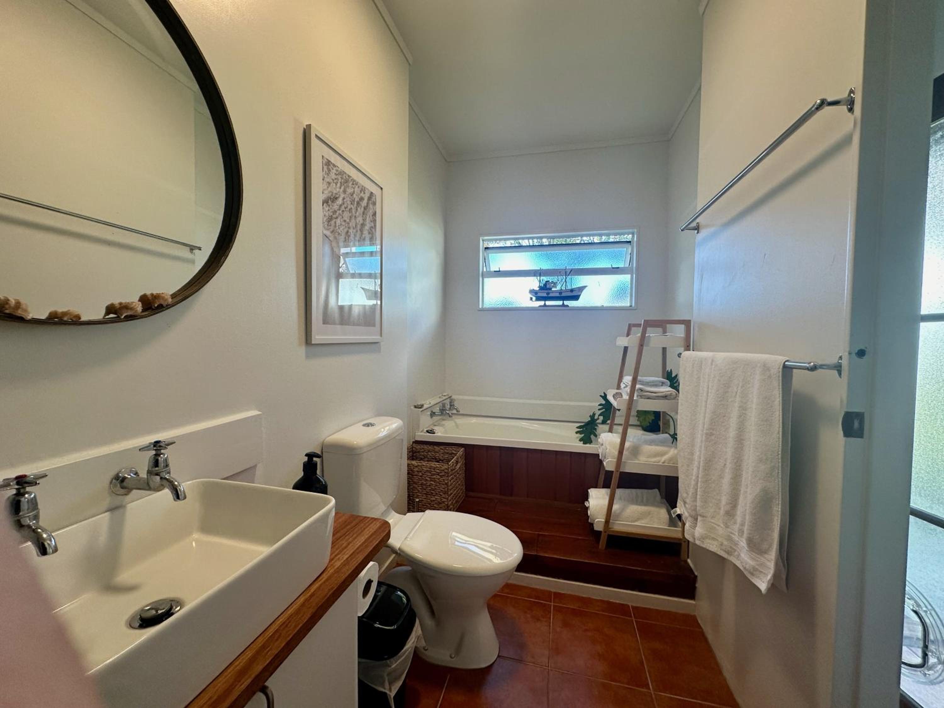 Seaside Chalet Papamoa view 5