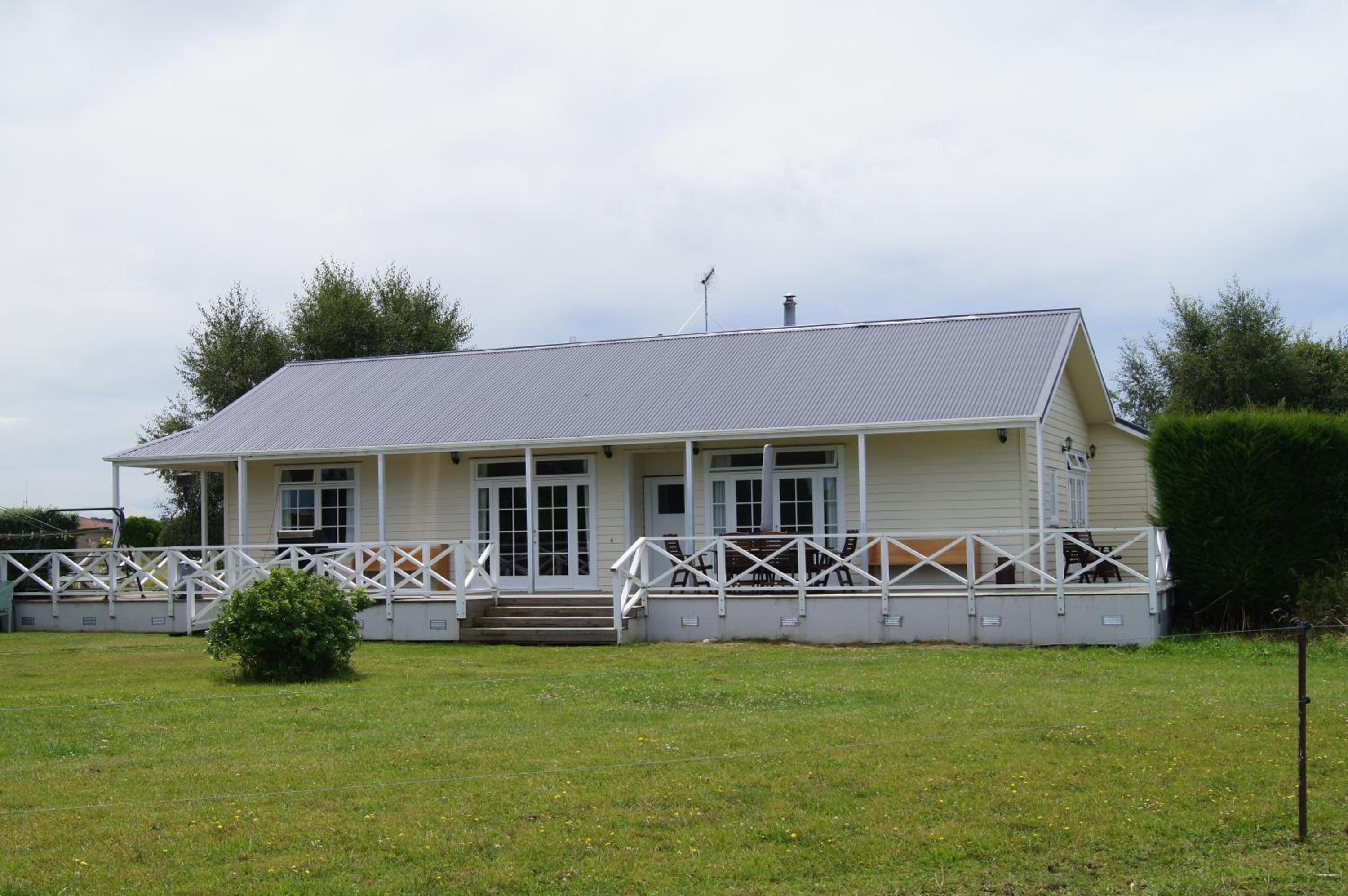 Oliver's Farmstay view 4