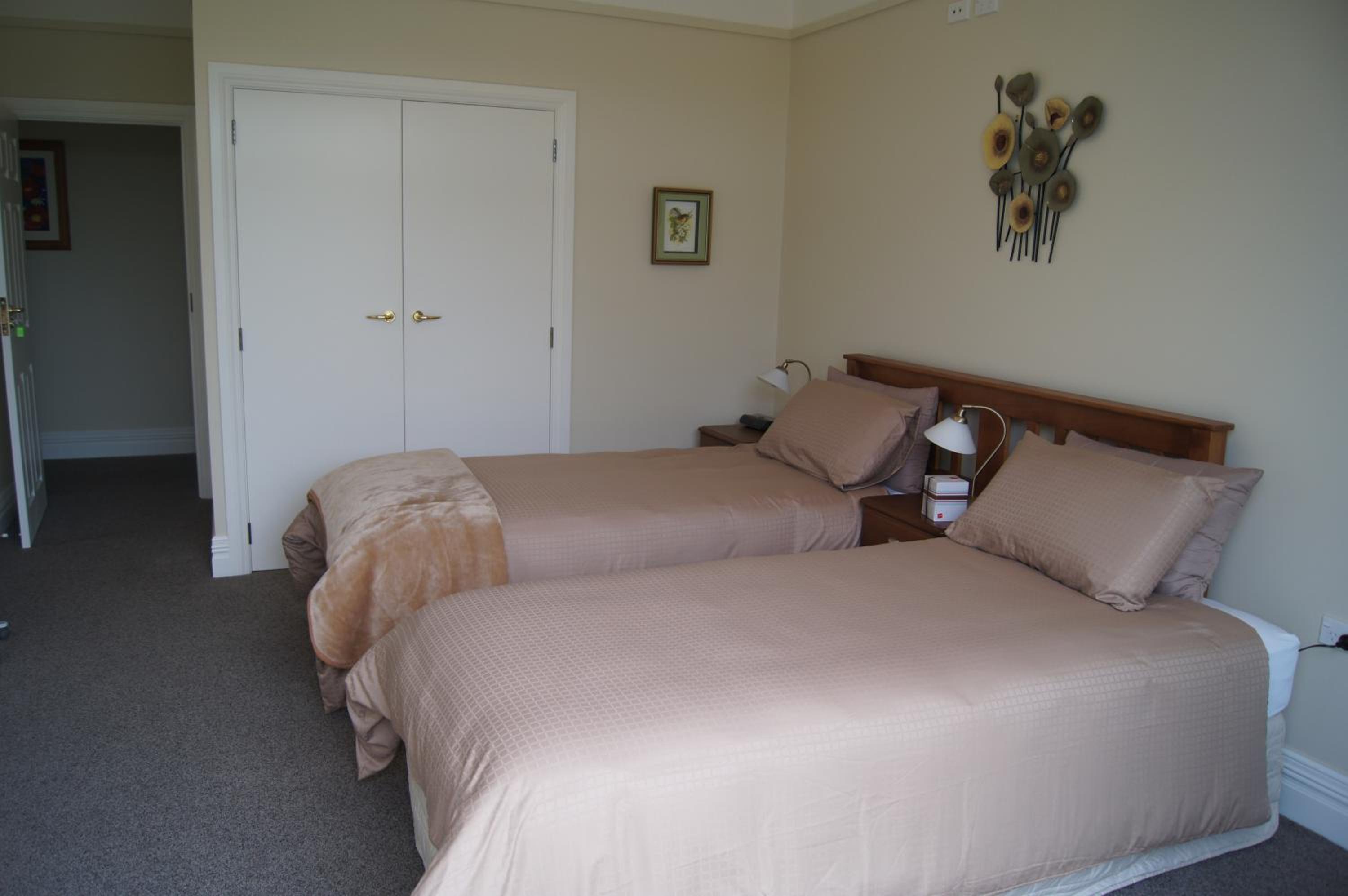 Oliver's Farmstay view 5