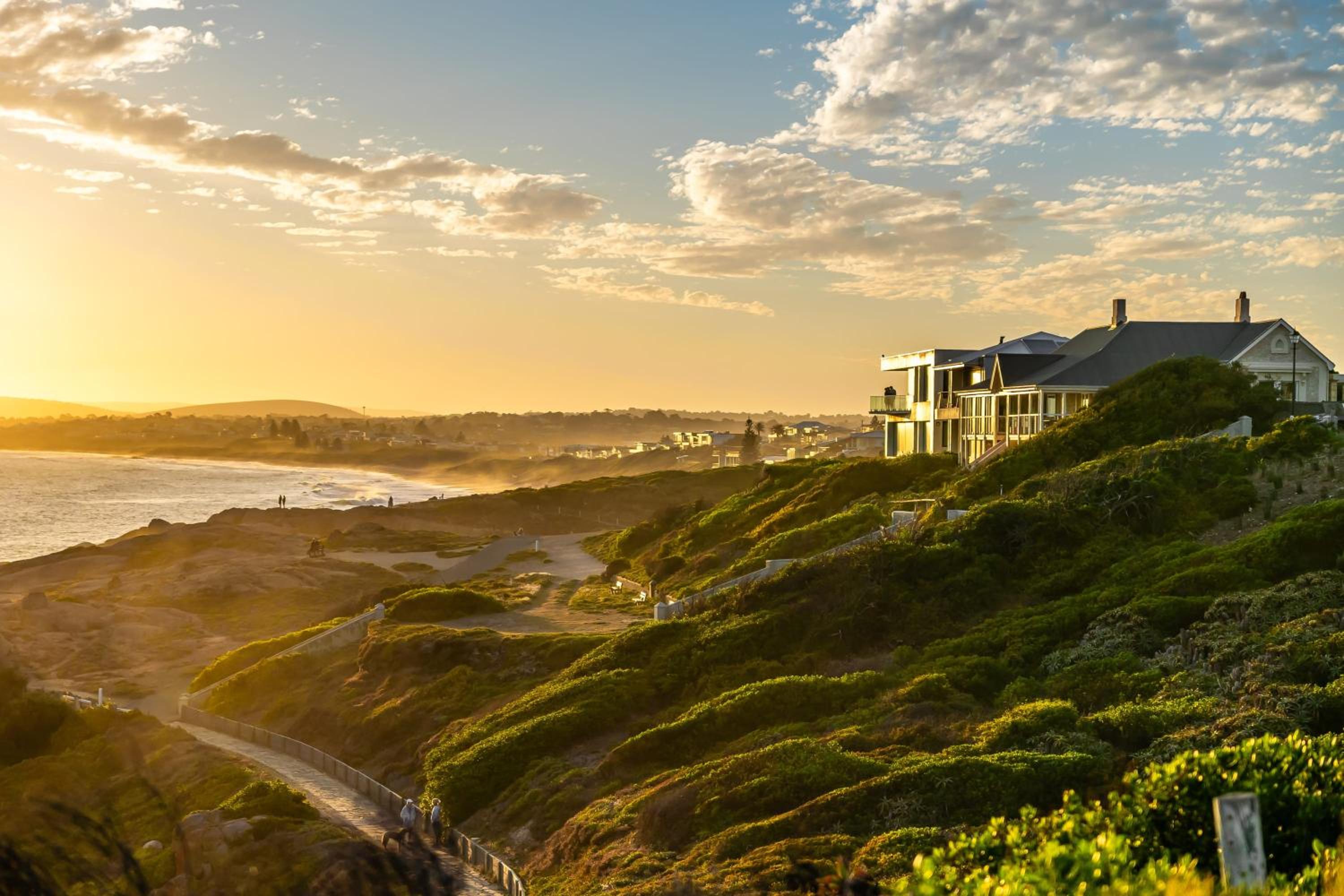 St Helens - Absolute Ocean Frontage - 1 The Strand Port Elliot- Linen Included