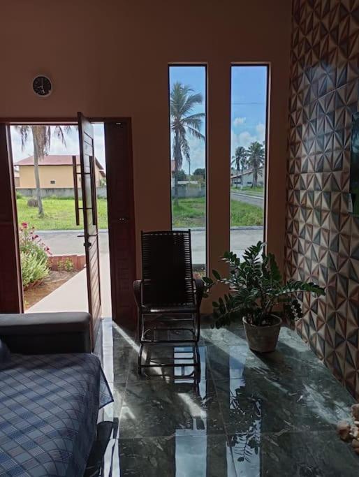 Casa no condomínio em Lucena Pb