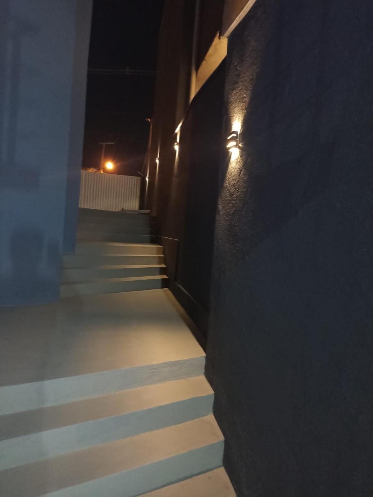 Apartamento Novinho Próximo à praia Taperapuan