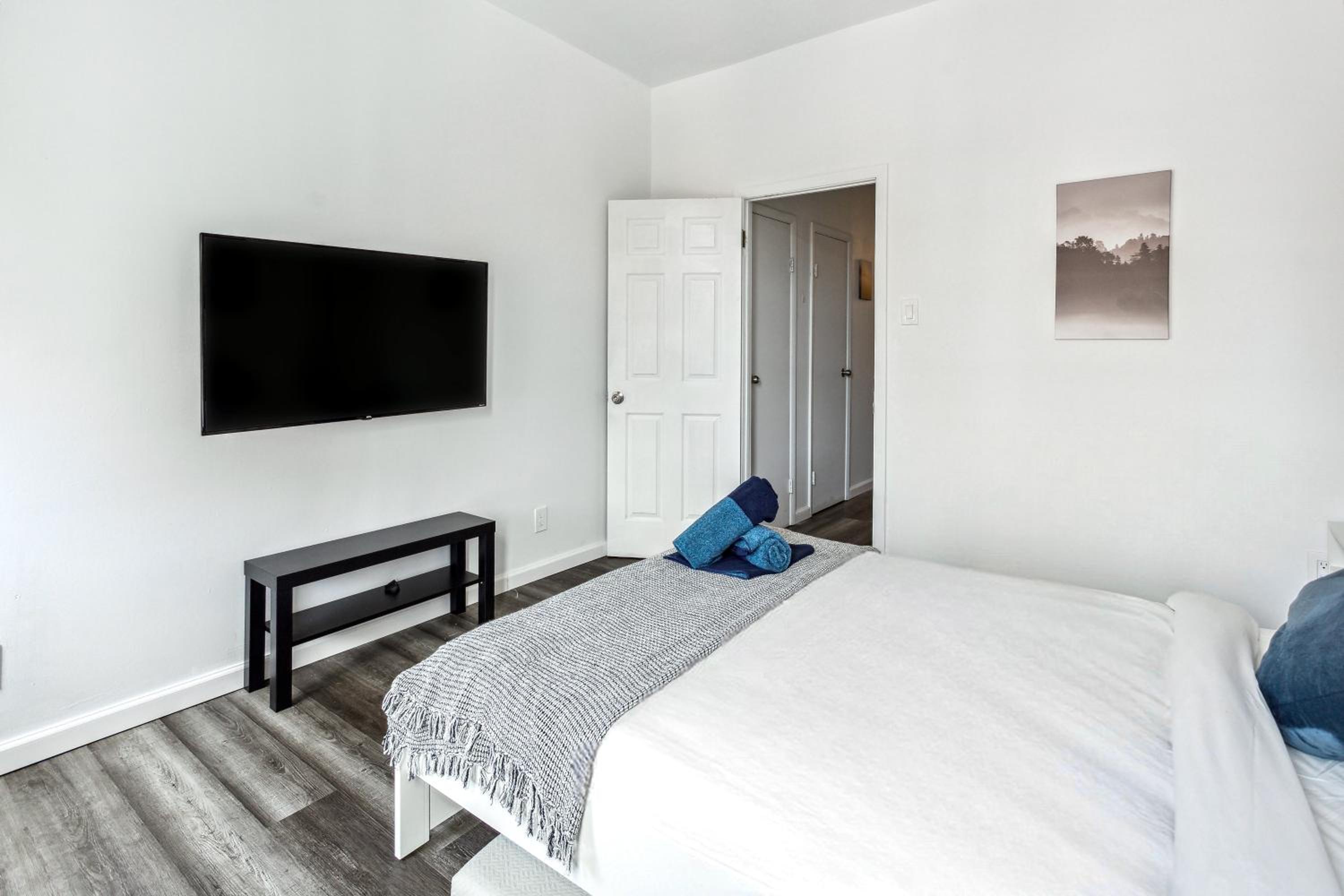 3 Bedroom Family Apartment in Hells Kitchen