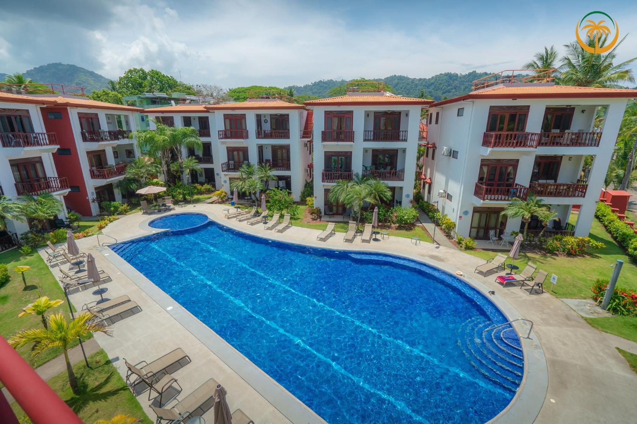 Condo Ocean front with Rooftop in Bahia Azul, Jaco Beach