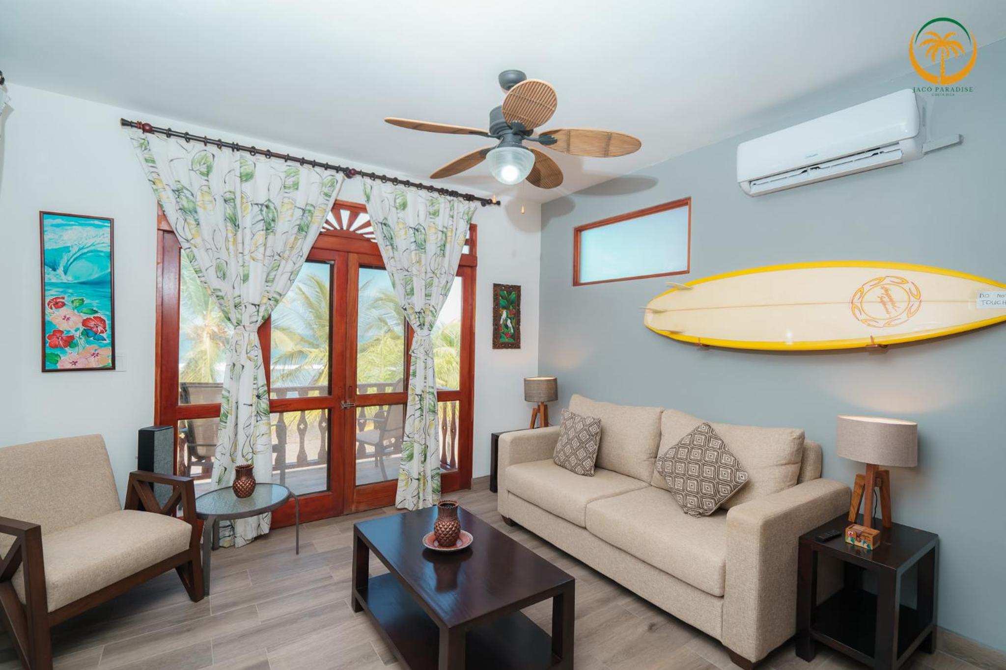 Condo Ocean front with Rooftop in Bahia Azul, Jaco Beach