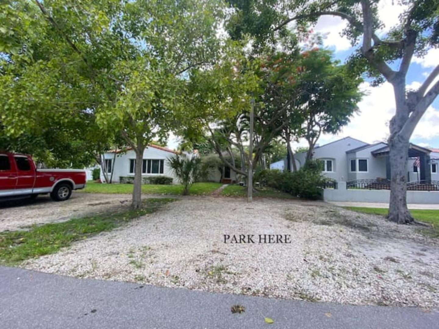 Private guest house in the heart of Miami! Surrounded by Miami's HOT spots!