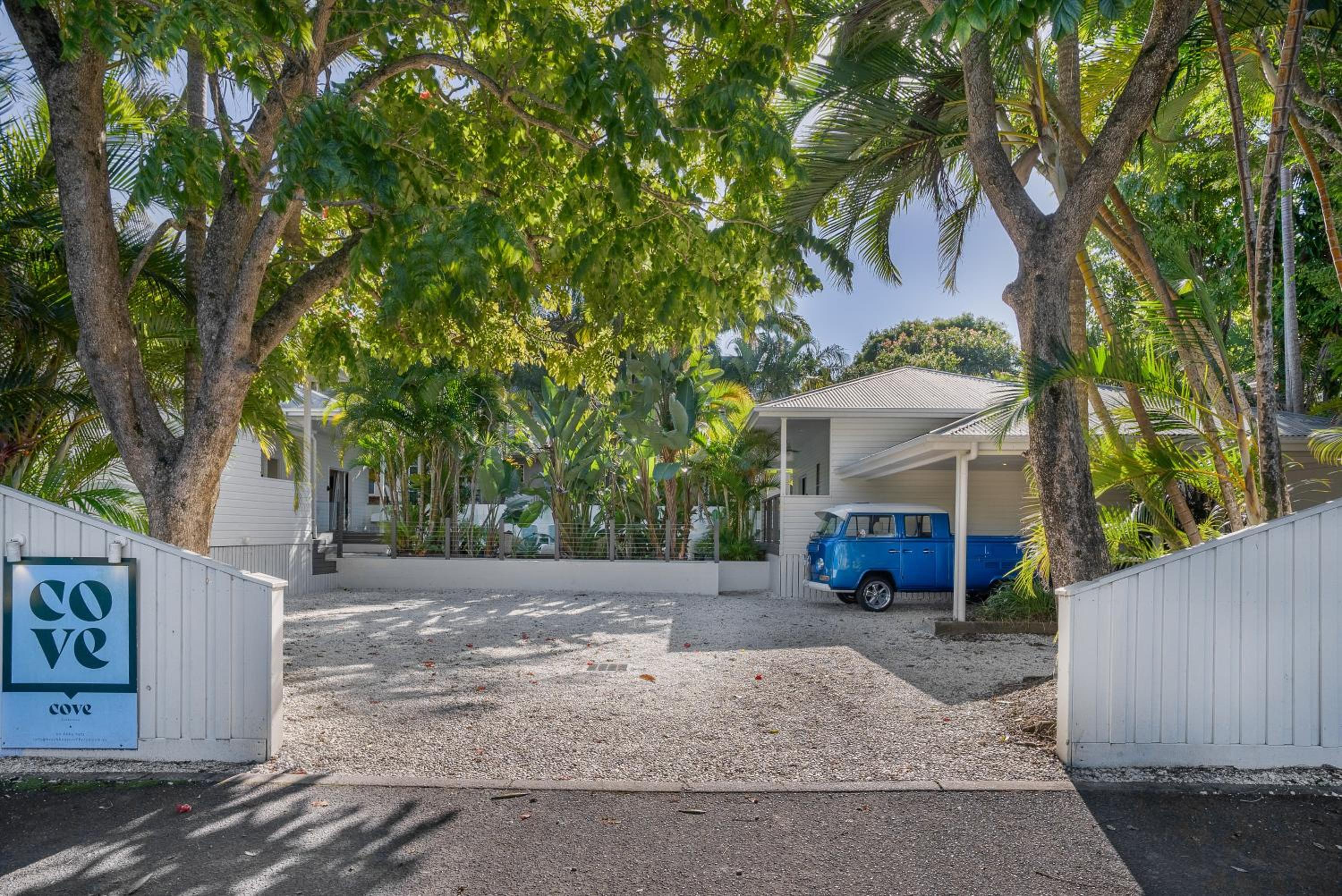 Hotel Cove Studios - Image 1