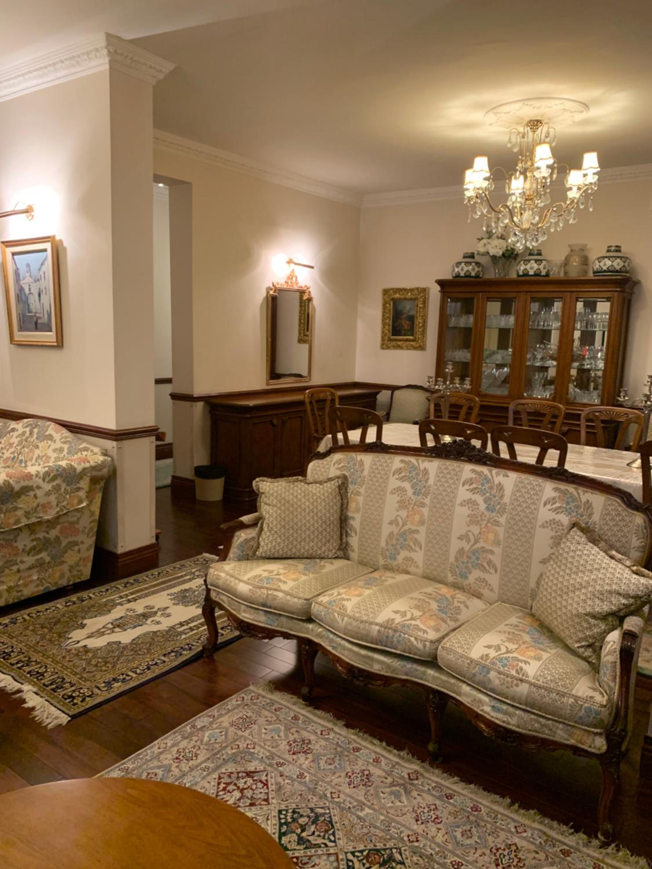 BAKER STREET 3 bedroom and 3 bathroom fabulous flat