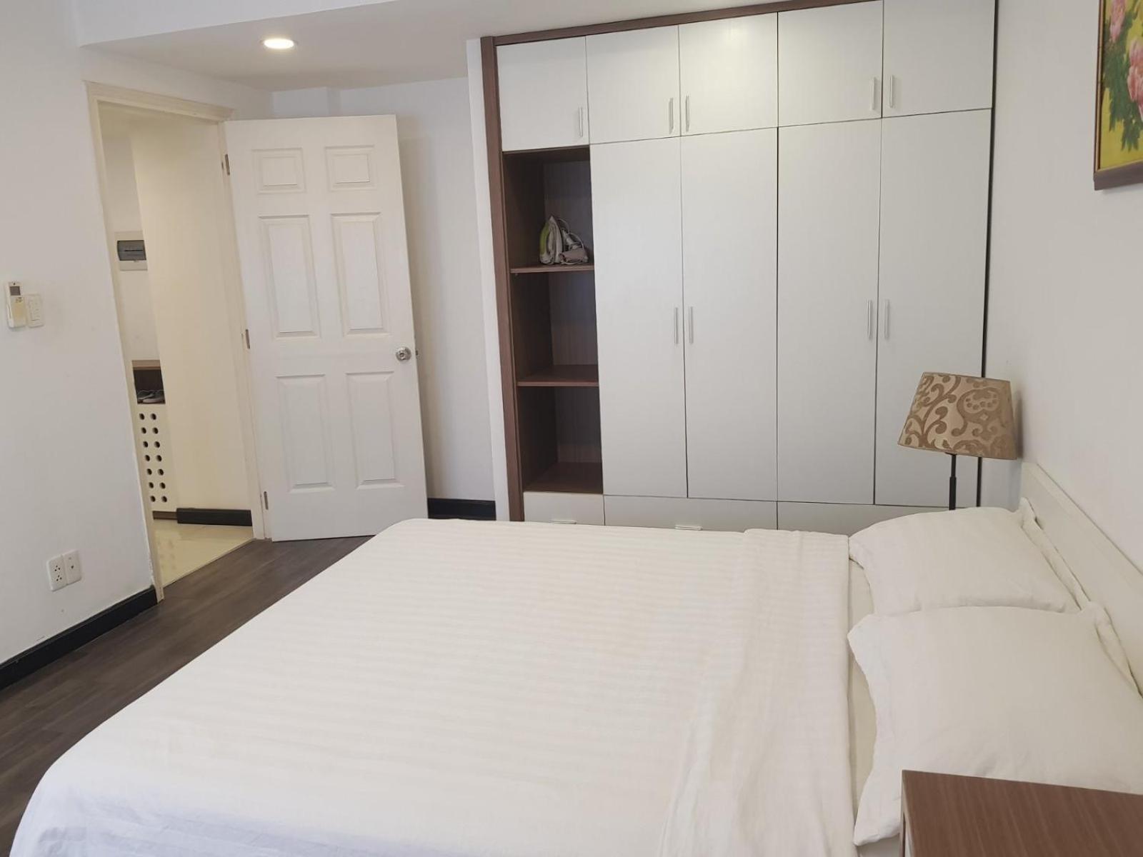 Pearl Service Apartment