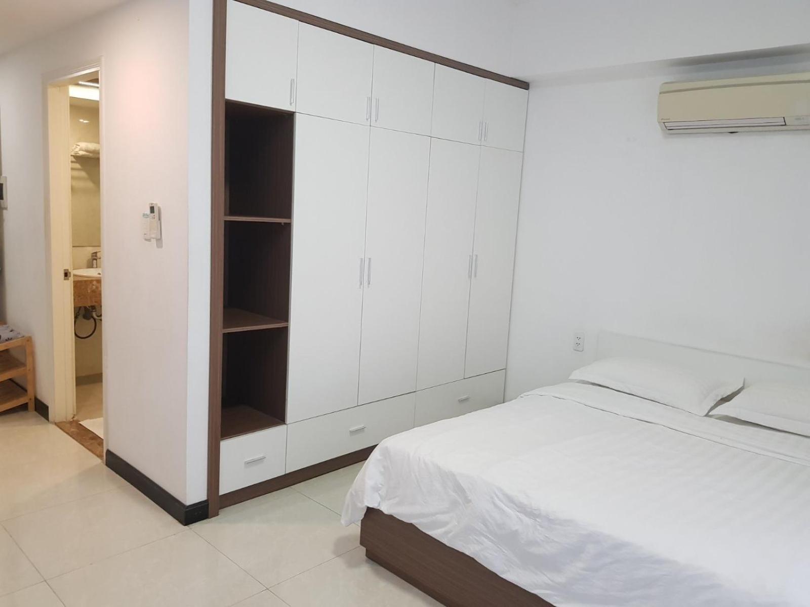 Pearl Service Apartment