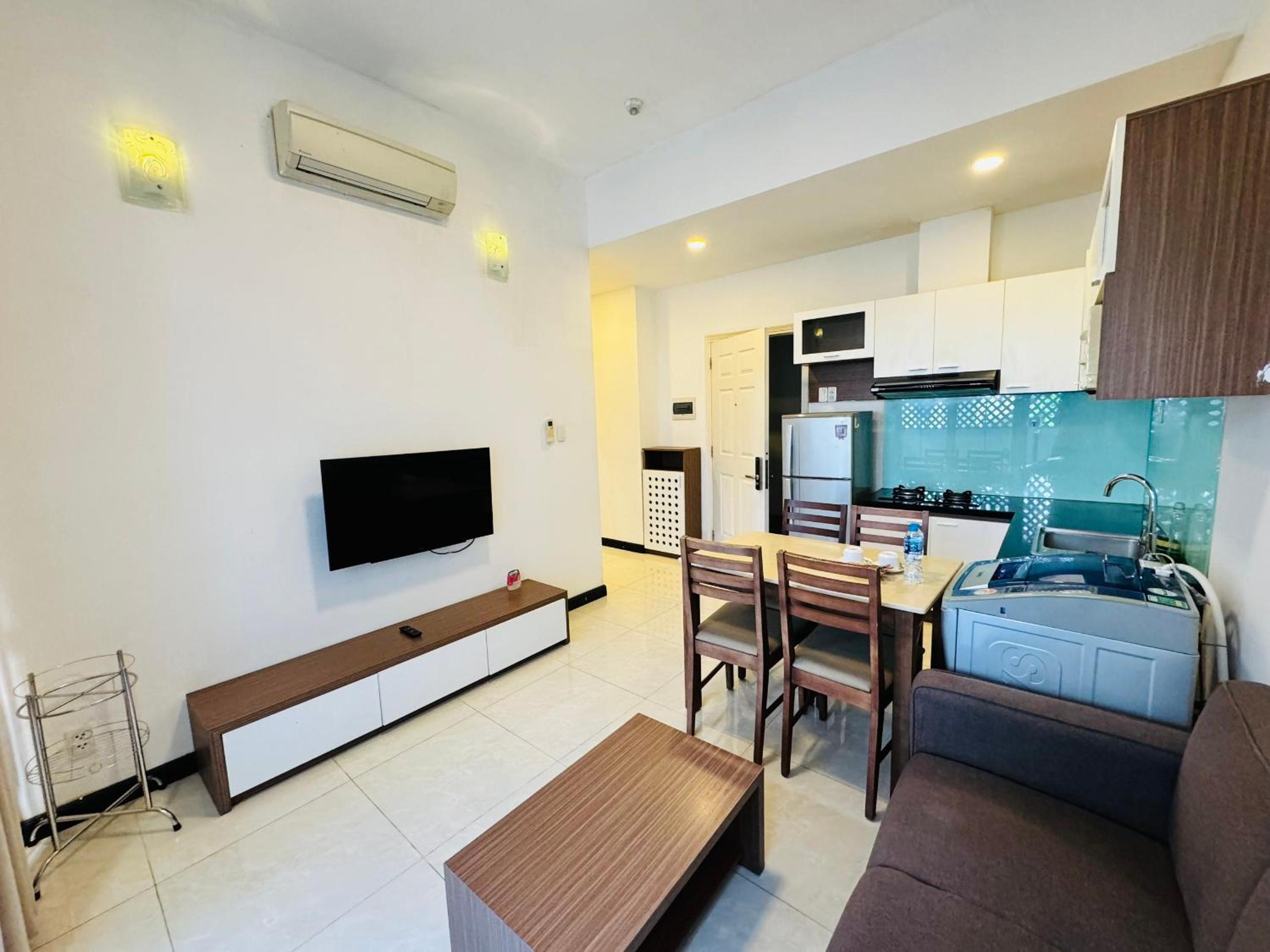 Pearl Service Apartment