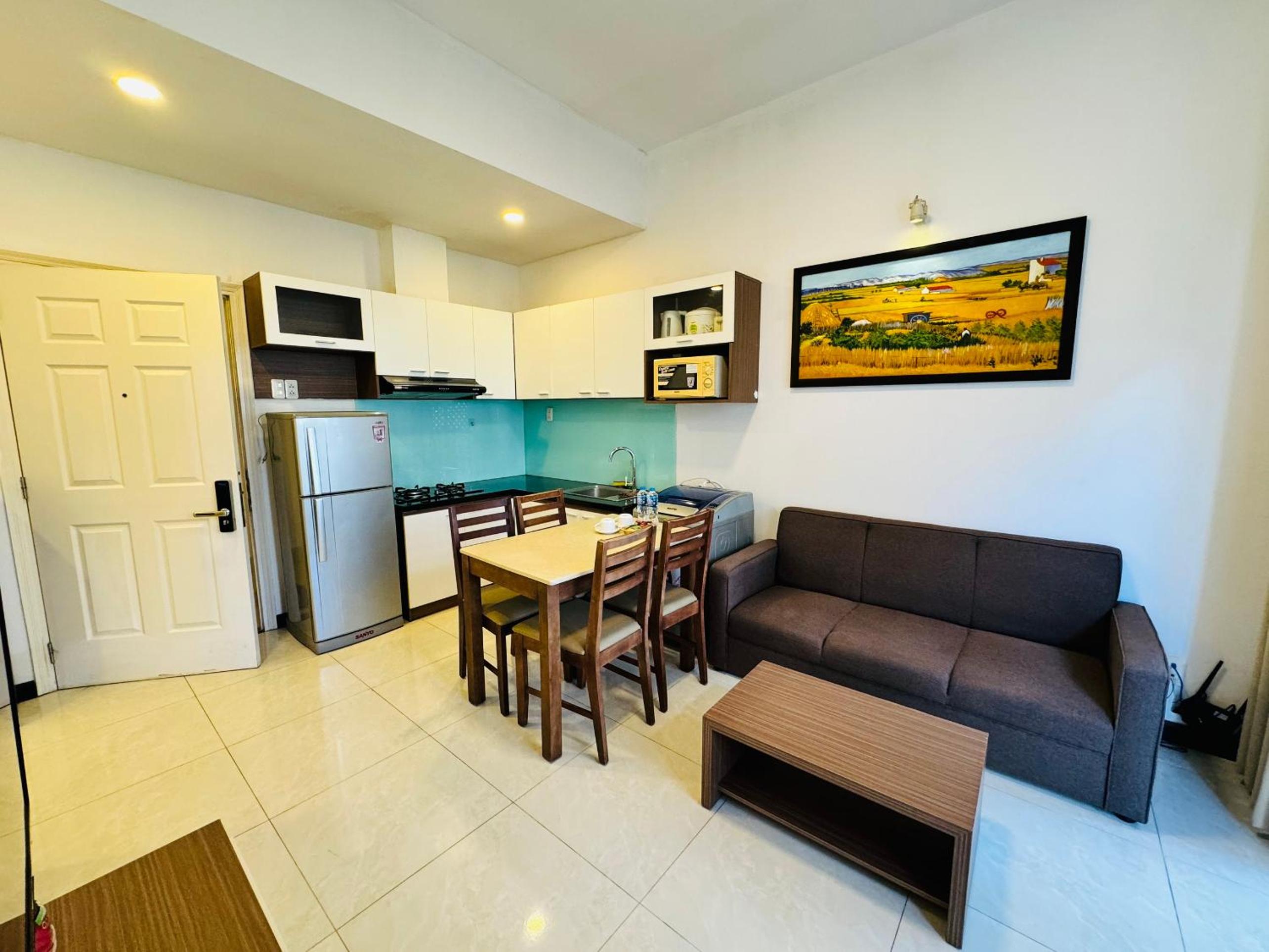 Pearl Service Apartment