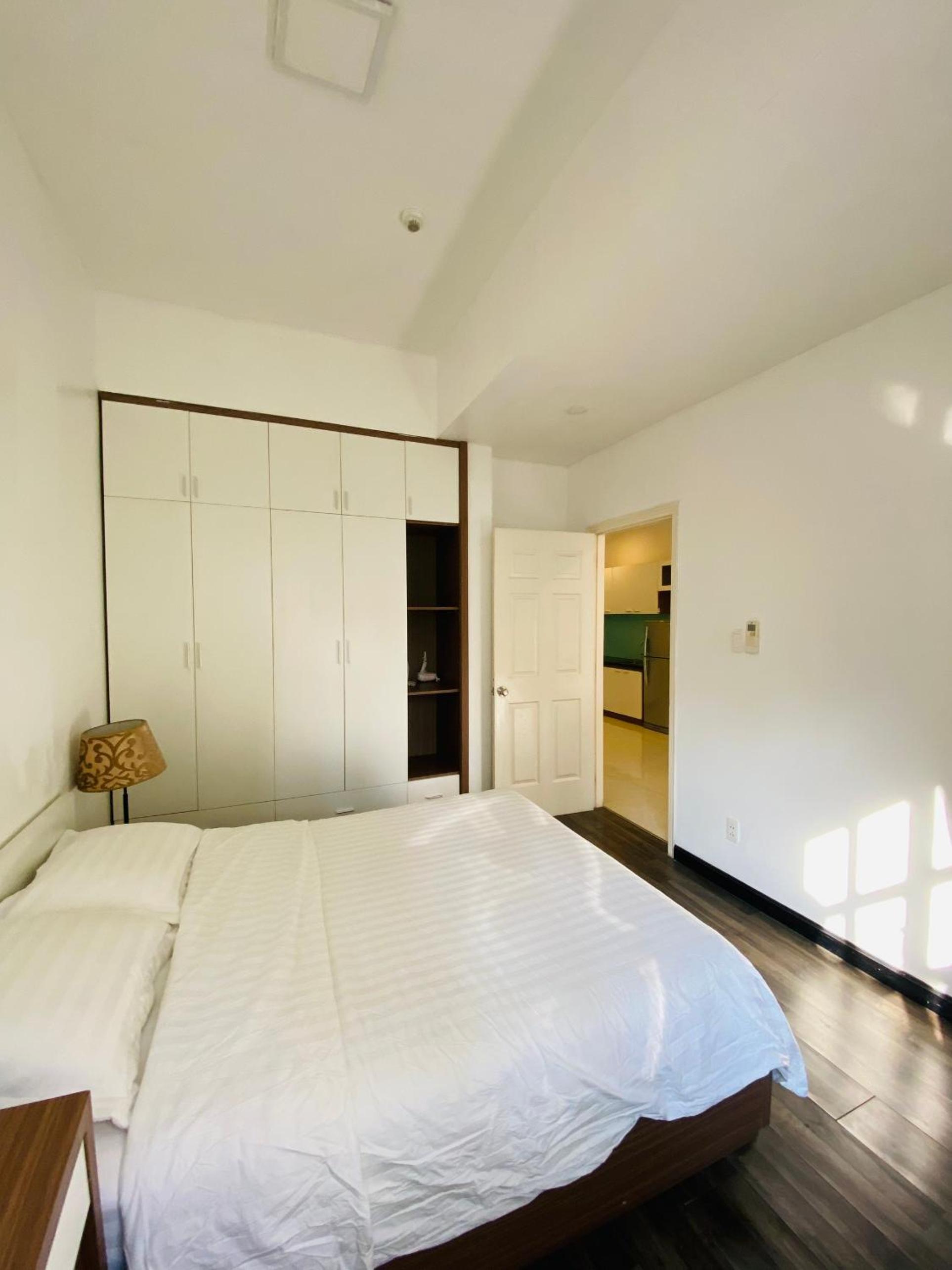 Pearl Service Apartment