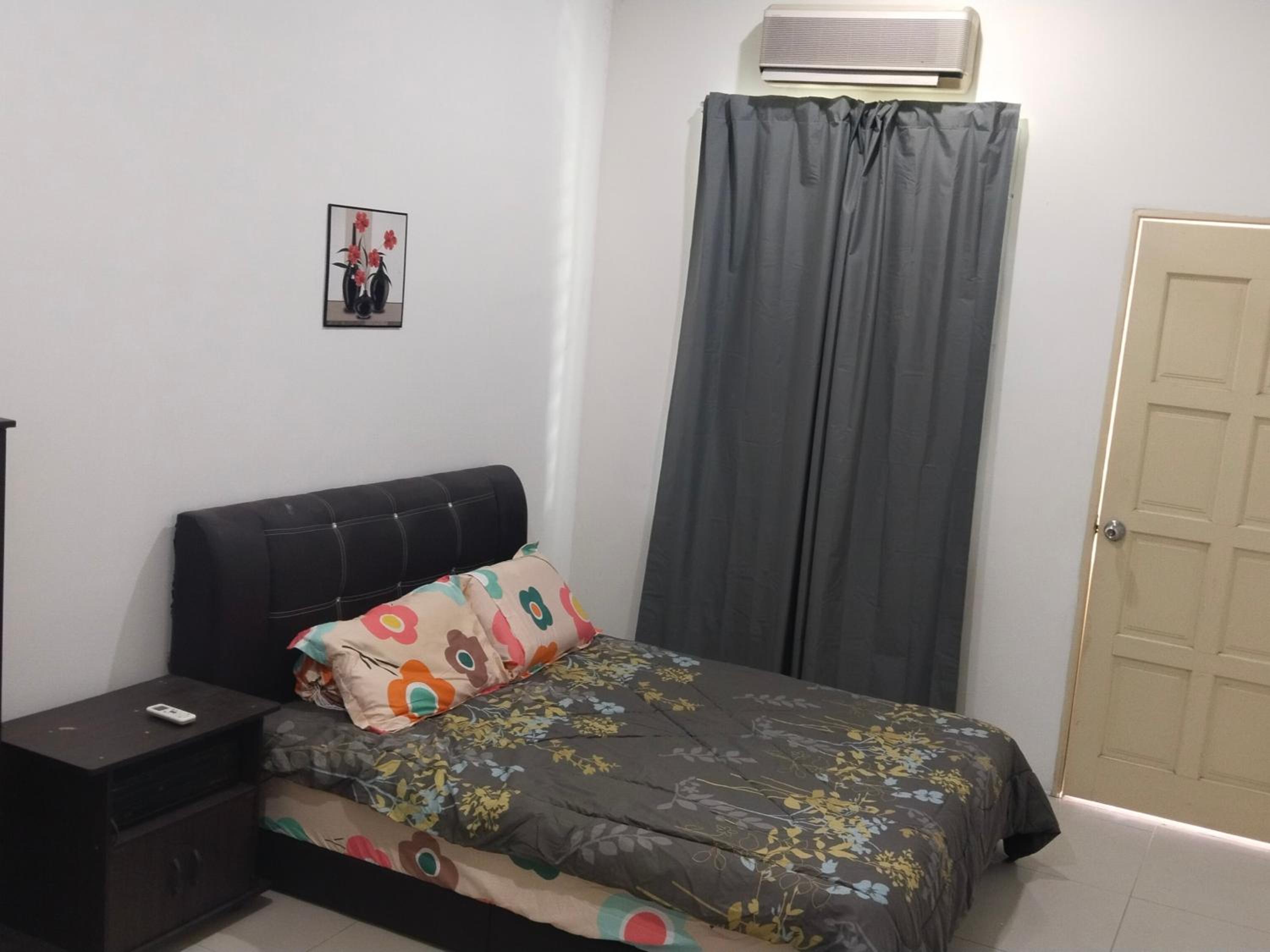 Happy inn home photo 4