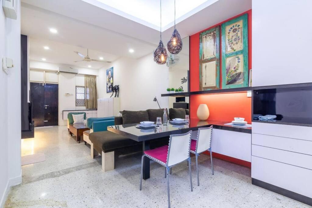 Charming Local Designer Home in Ipoh by Plush