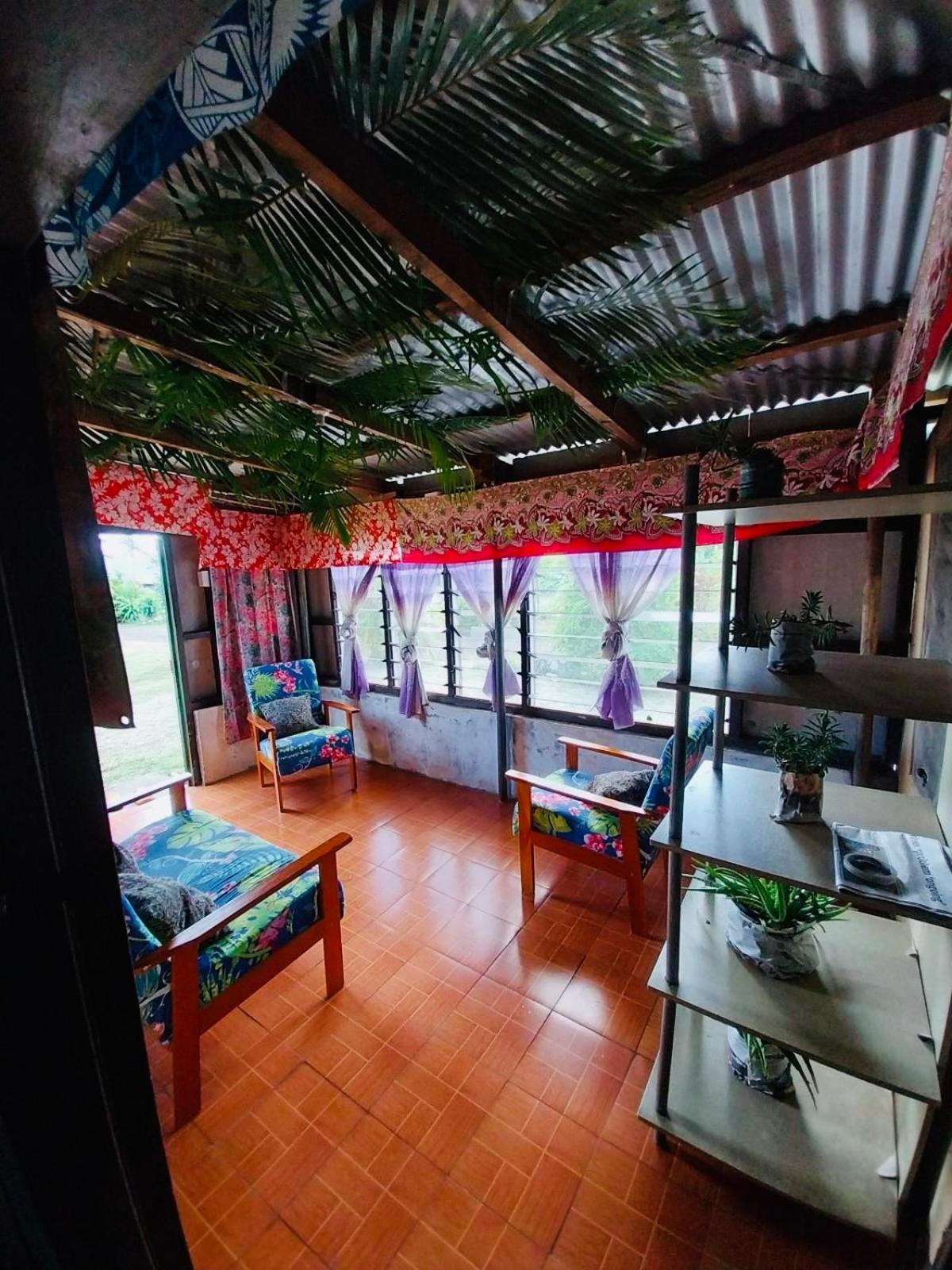Nasakeci Room