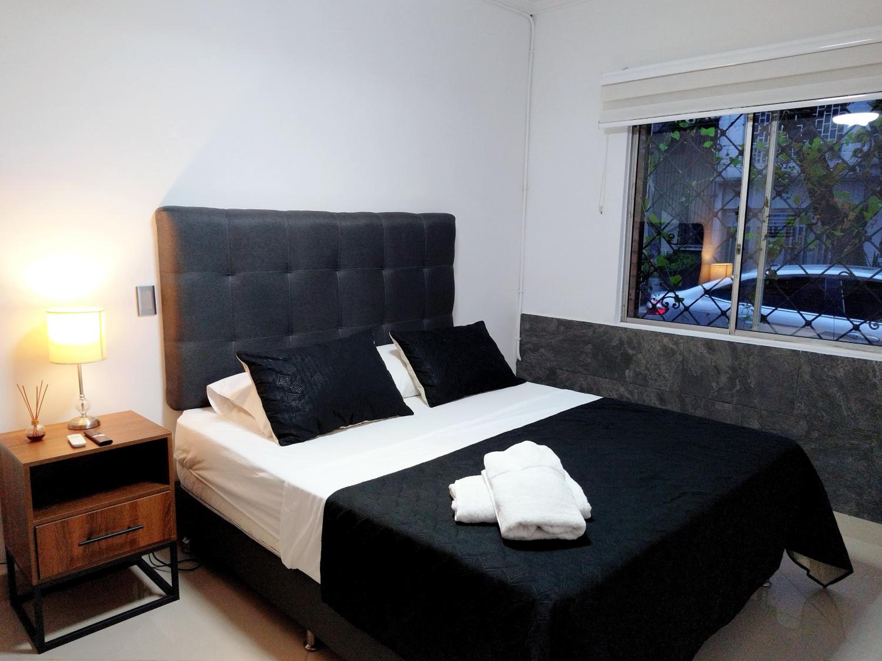 Apartaestudio - Laureles 103 Lycaste