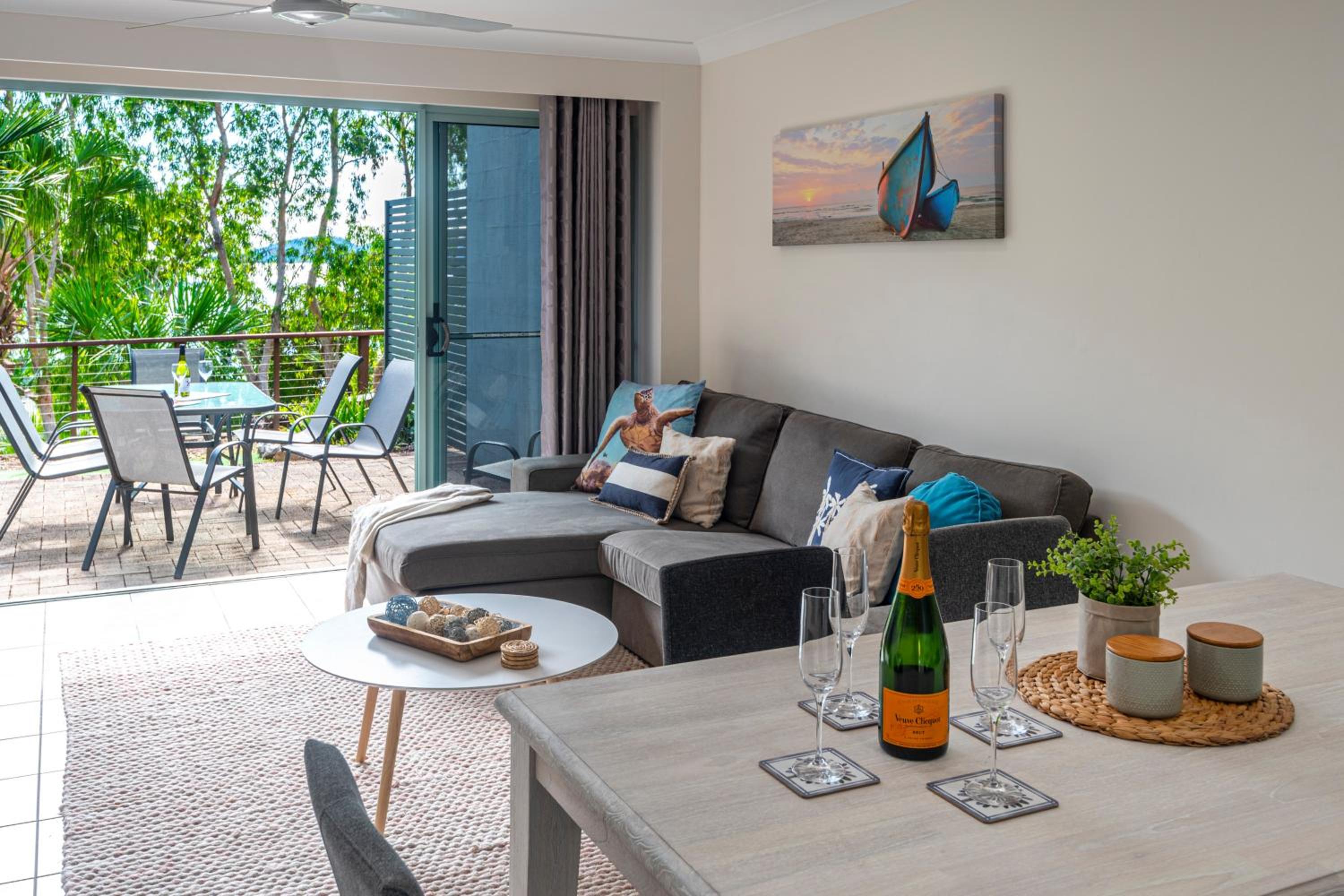 Sunset Waters Apartments