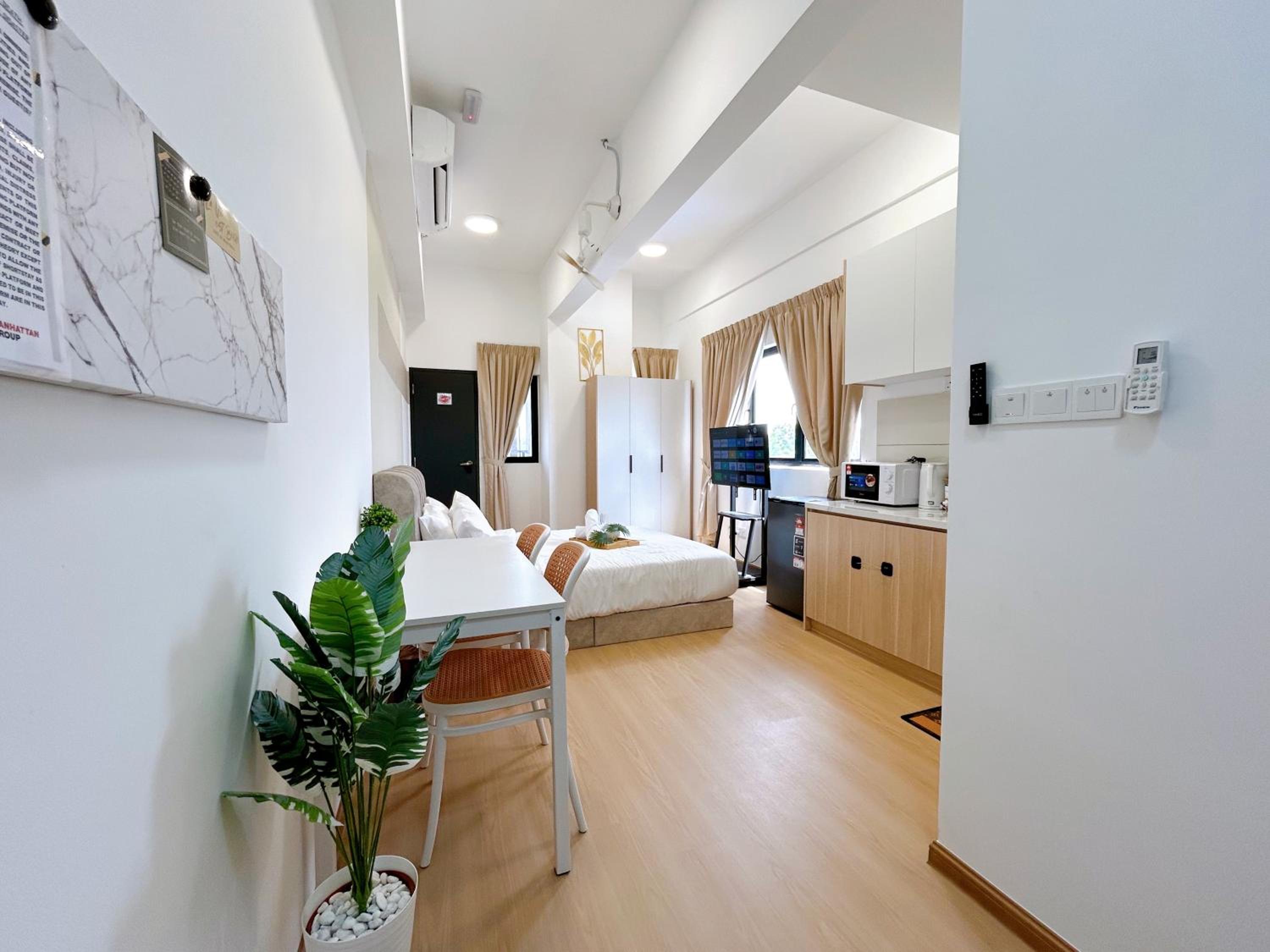 Edusentral by Manhattan Group