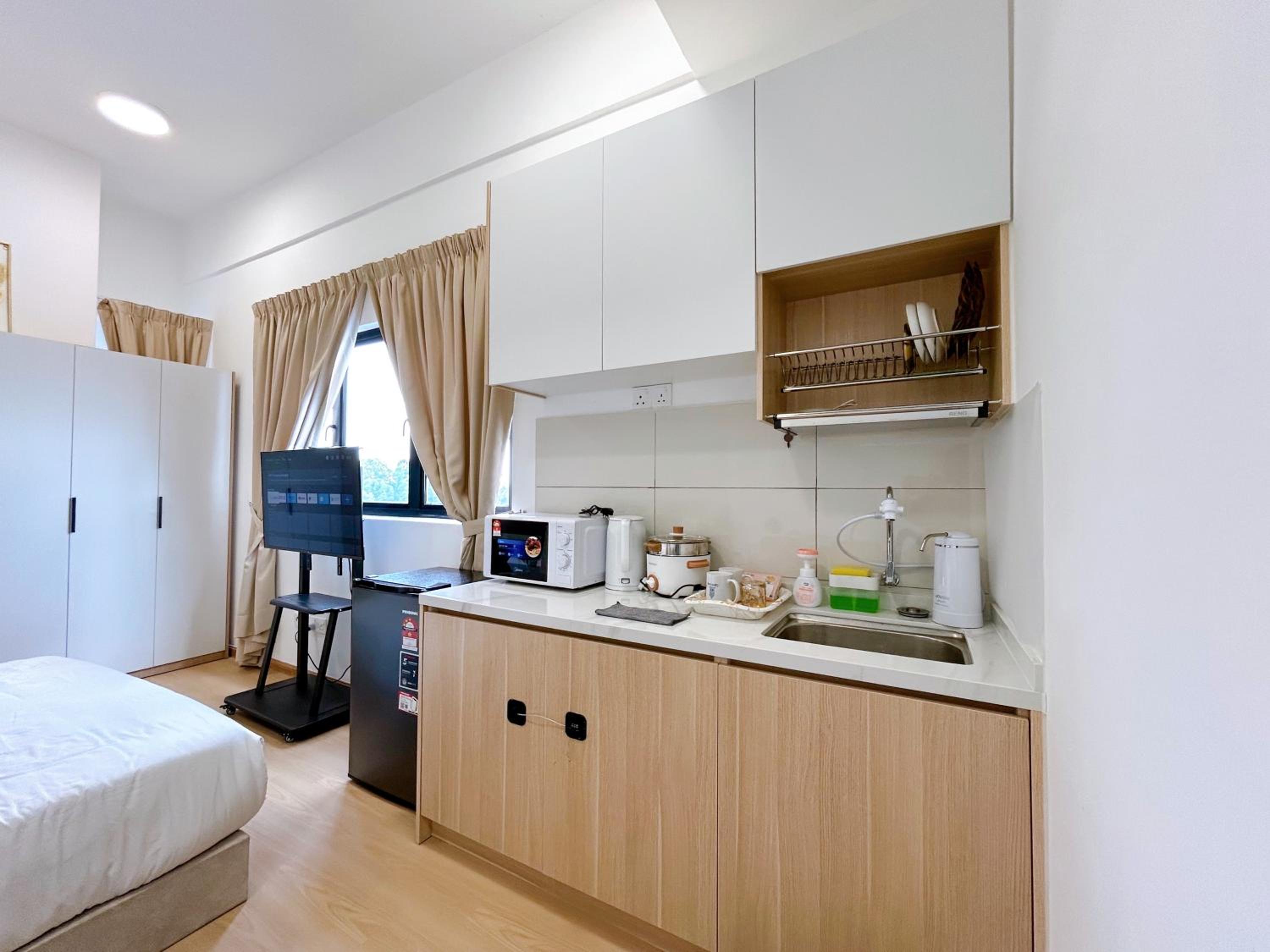 Edusentral by Manhattan Group