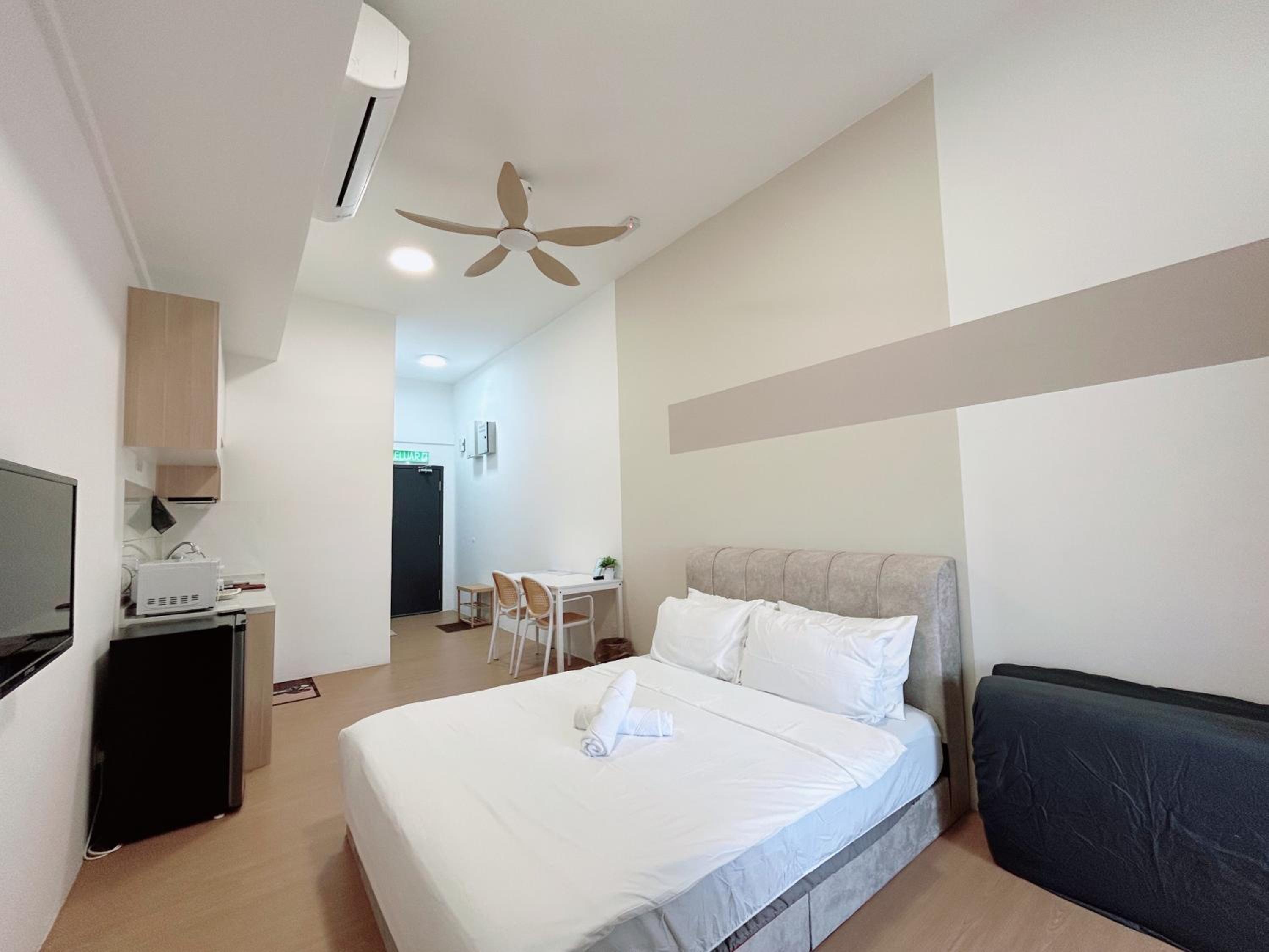 Edusentral by Manhattan Group