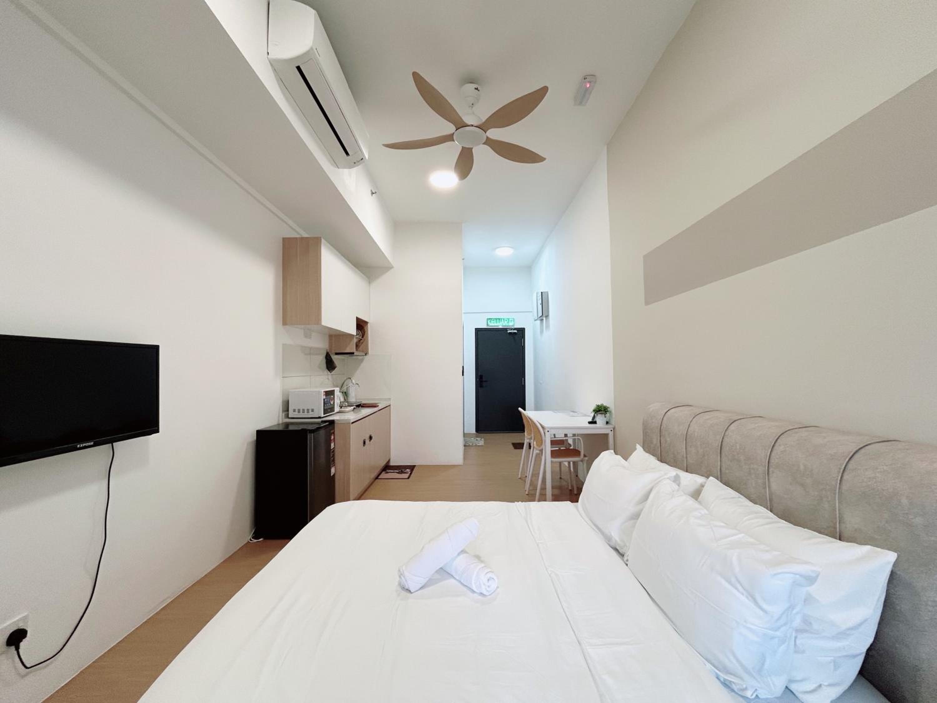 Edusentral by Manhattan Group
