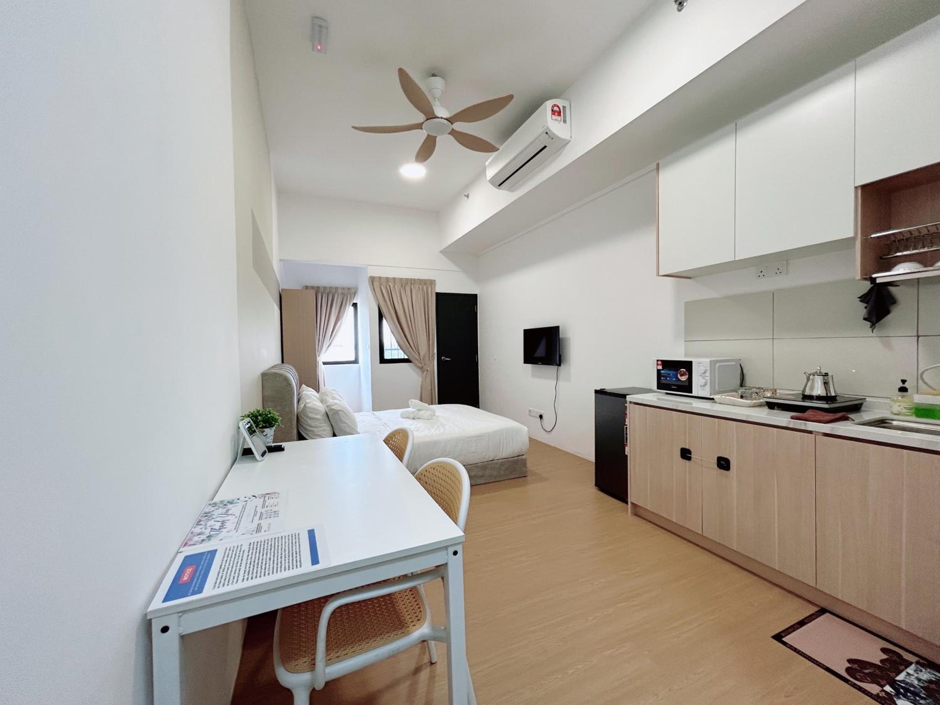 Edusentral by Manhattan Group