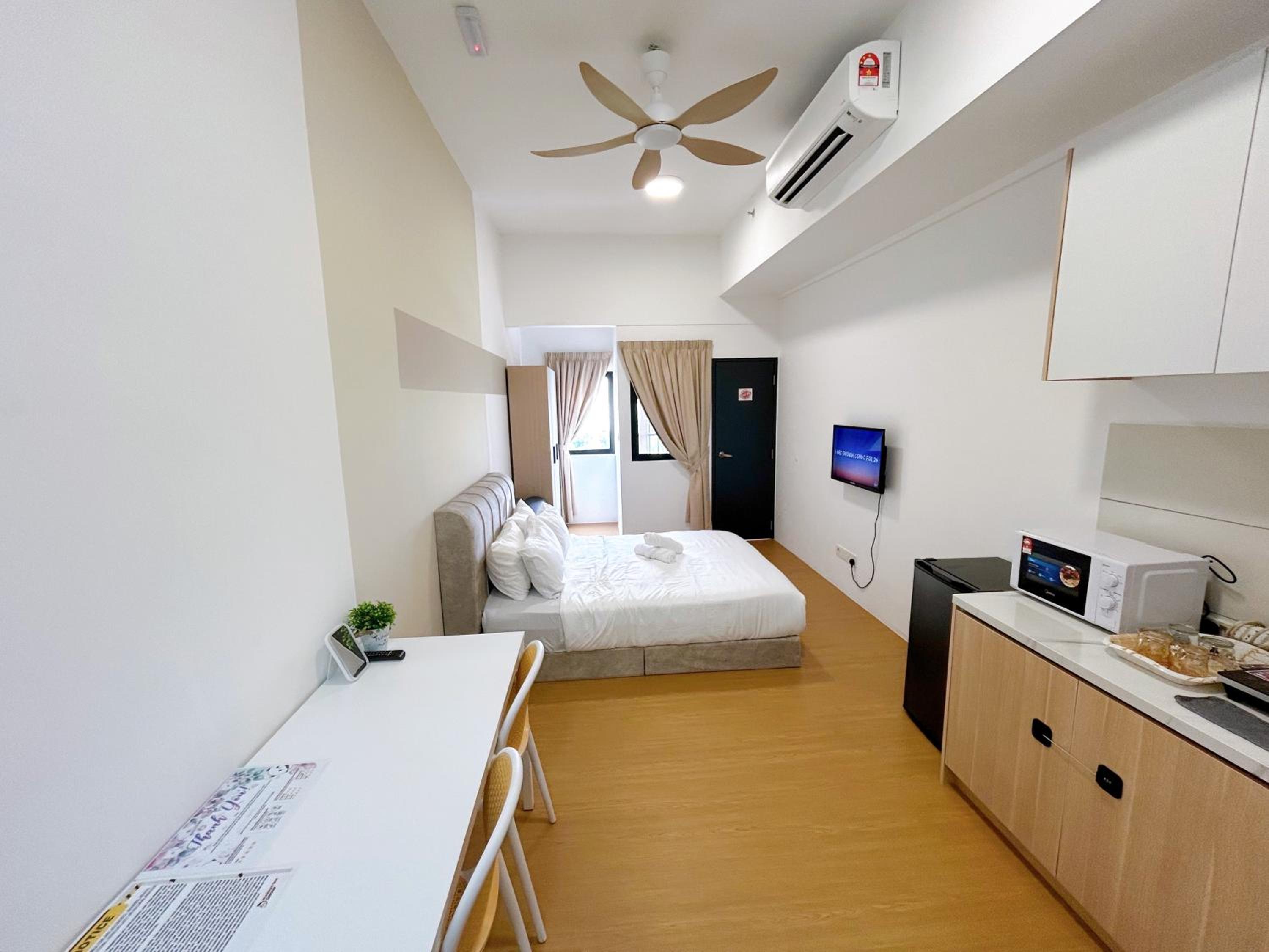 Edusentral by Manhattan Group