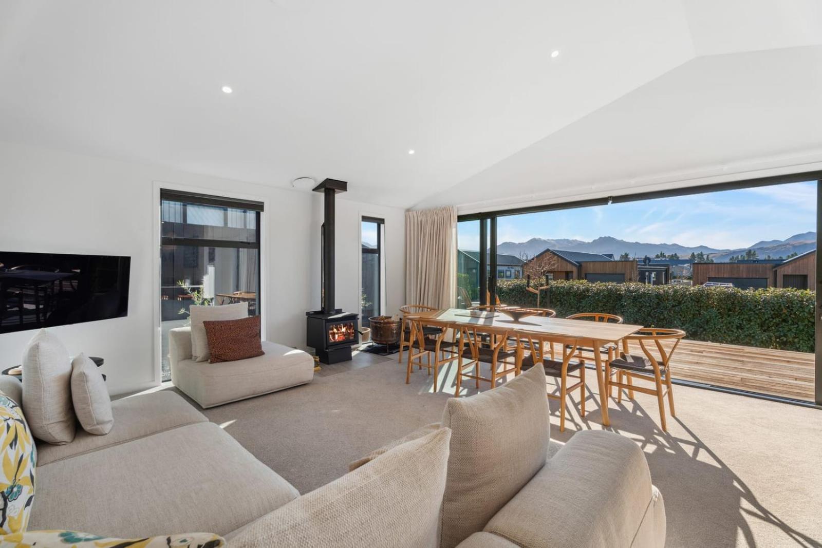 Mountain View Wanaka Retreat