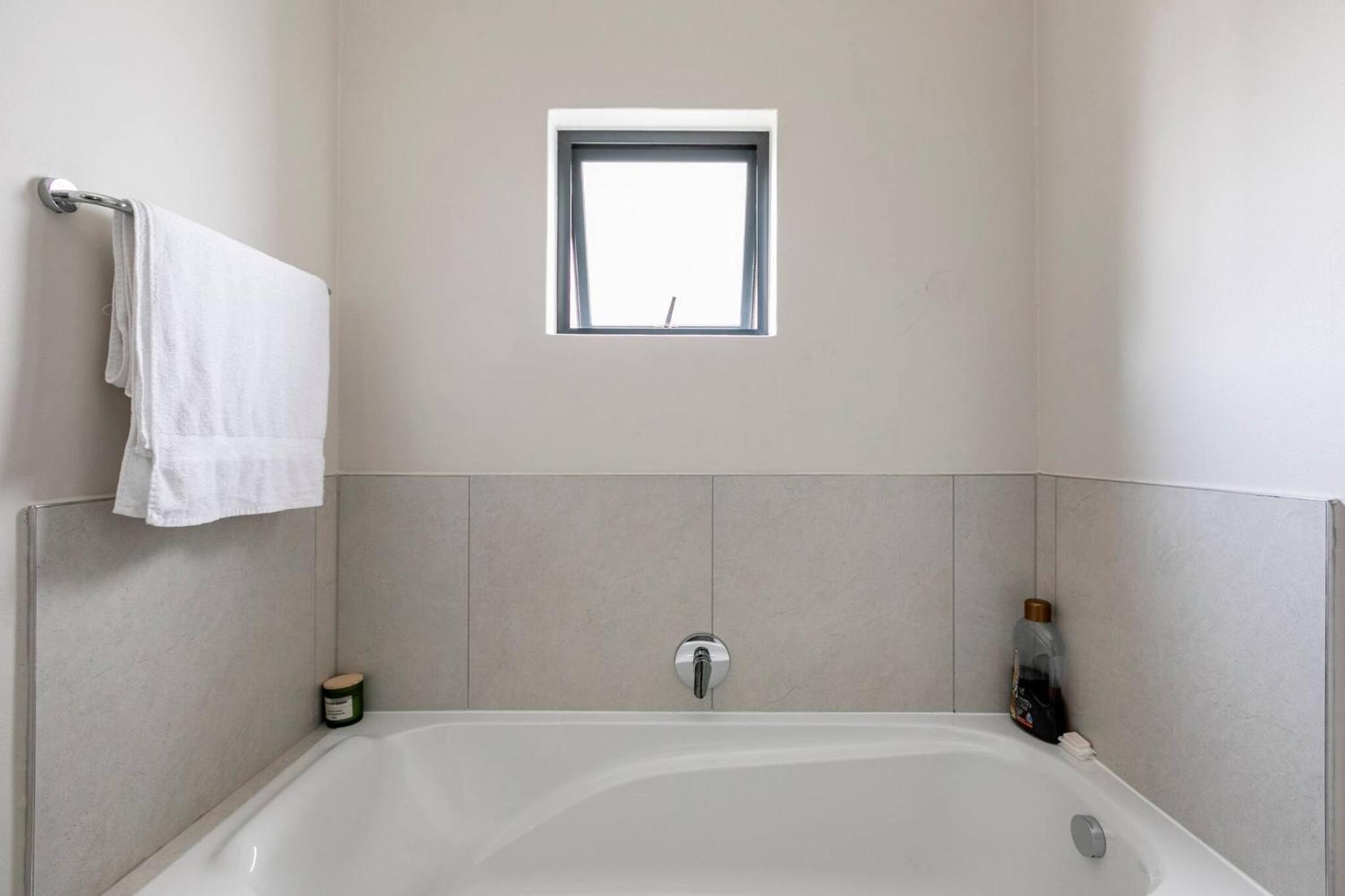 Humble Abode - 93 On New - Midrand