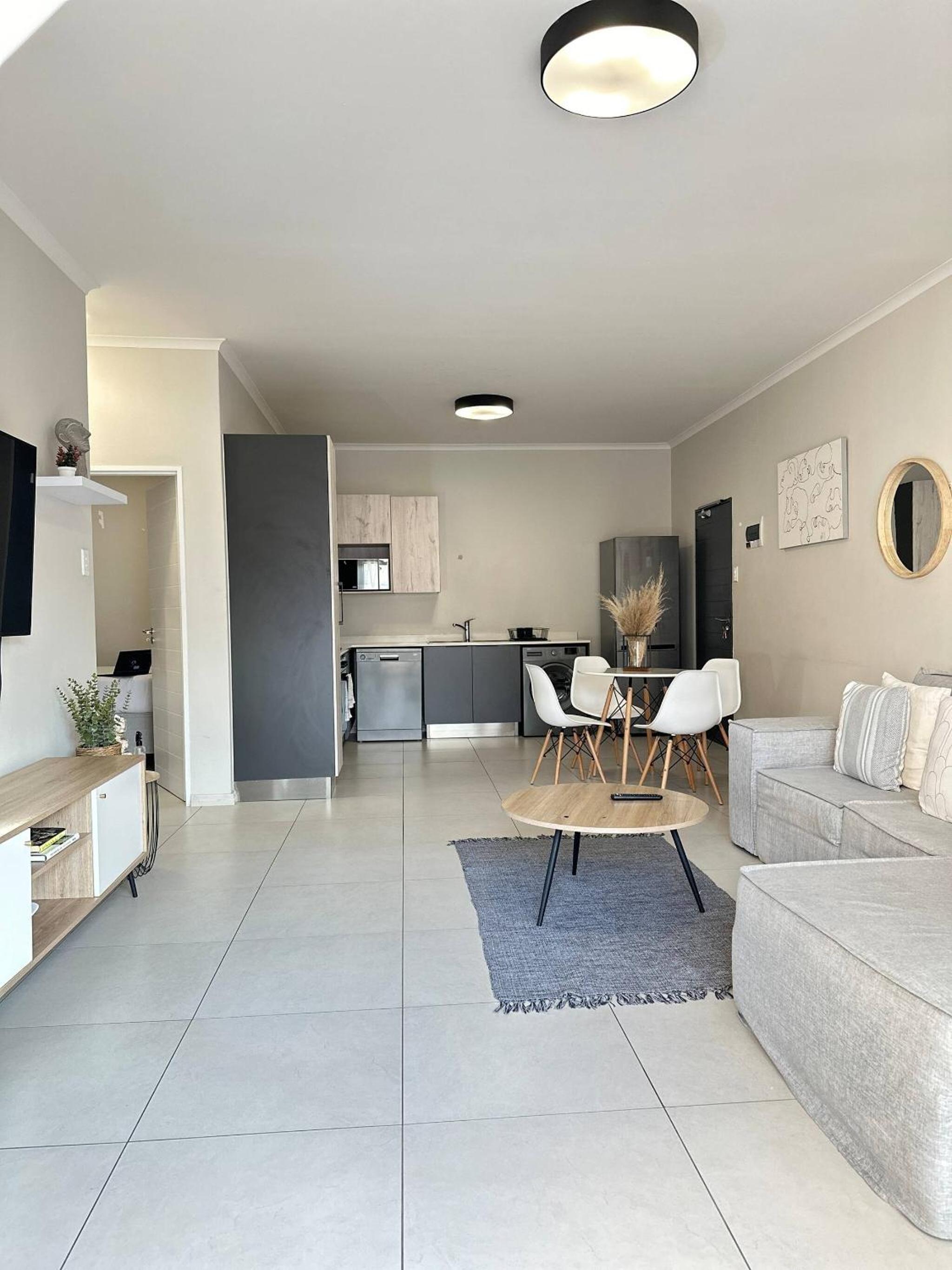 Humble Abode - 93 On New - Midrand