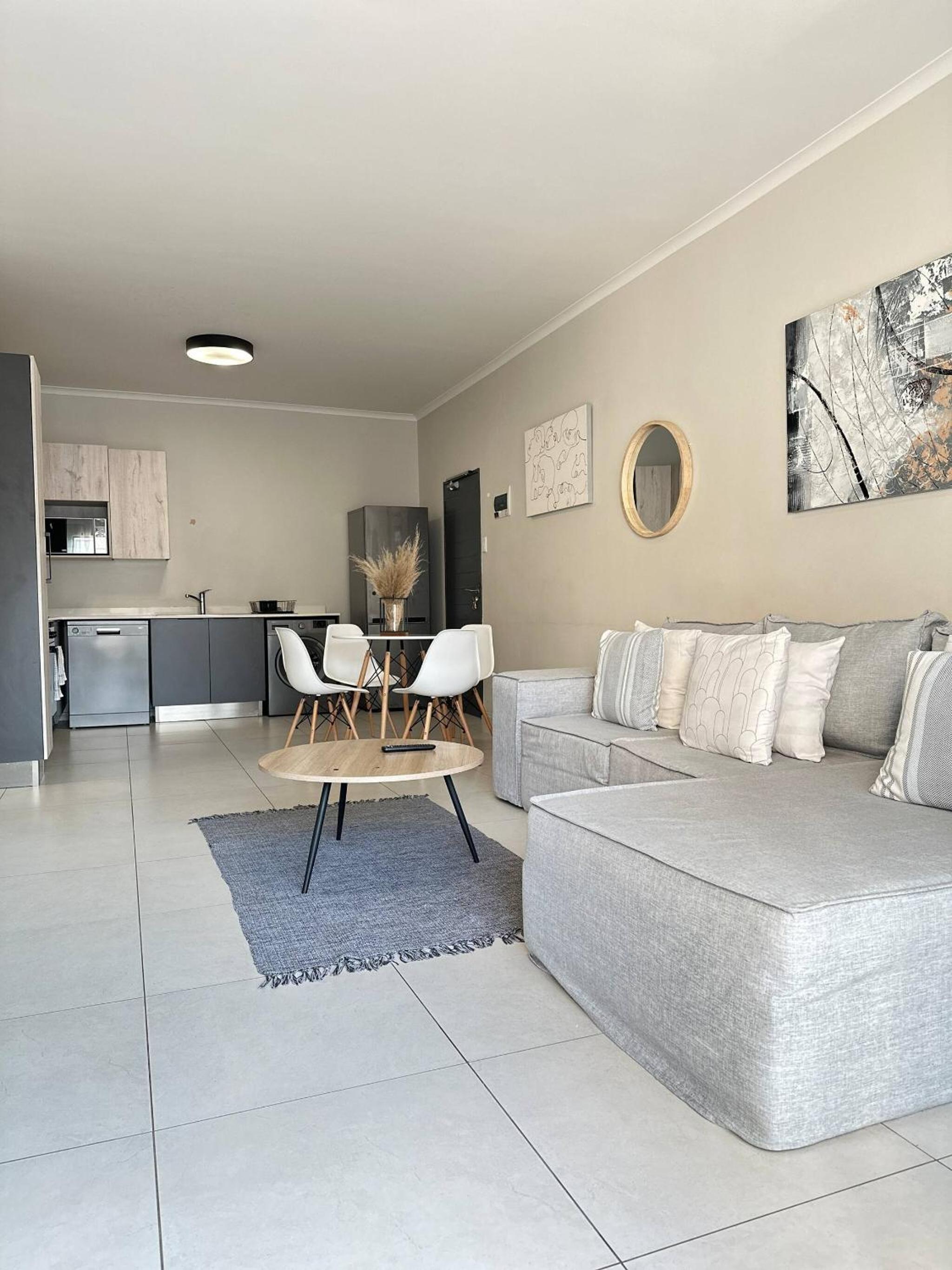 Humble Abode - 93 On New - Midrand