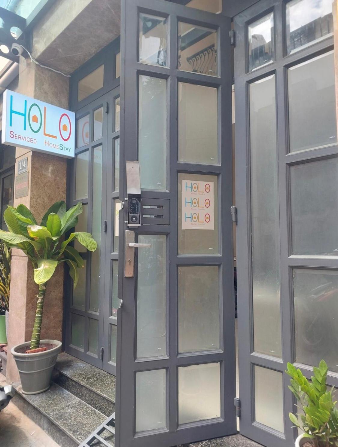 HoLo Central Saigon - Serviced HomeStay
