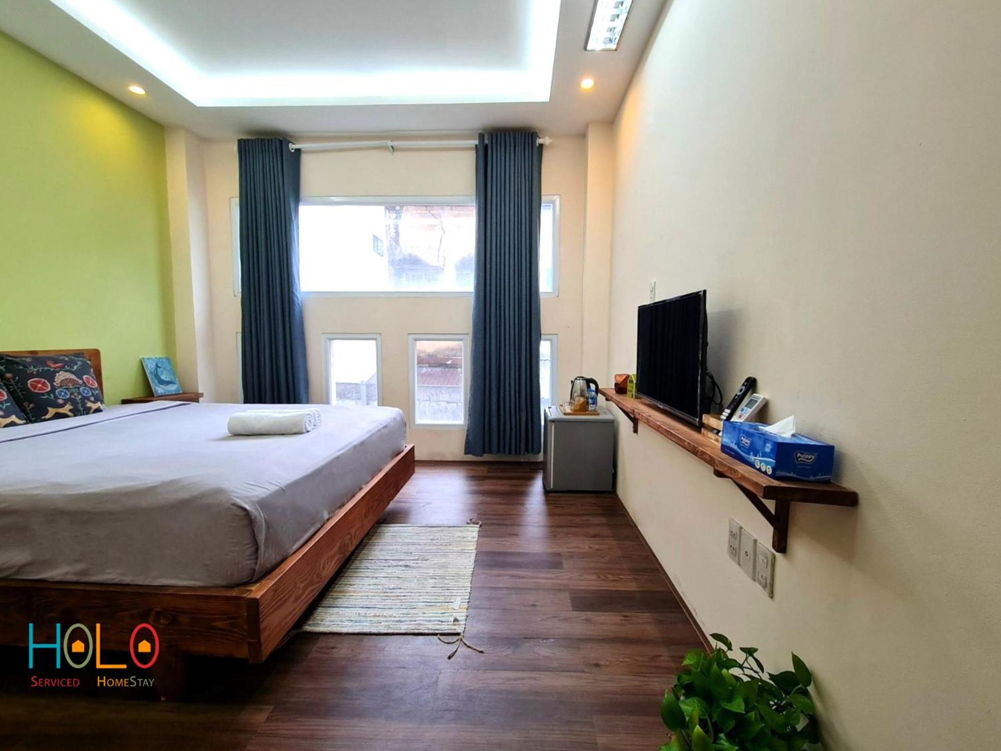 HoLo Central Saigon - Serviced HomeStay
