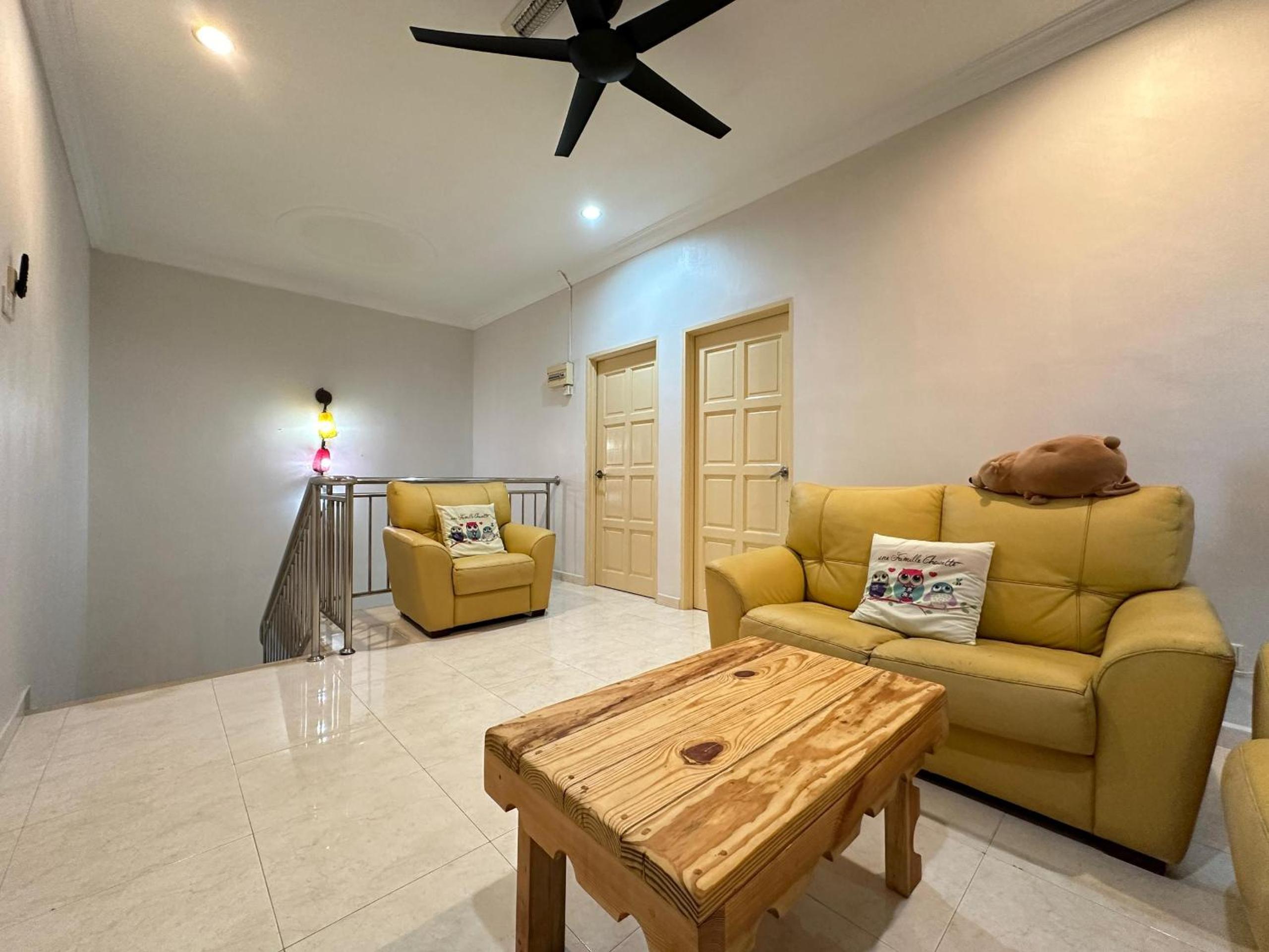 Cornerlot Comfy Home in Juru Autocity & Icon city photo 3