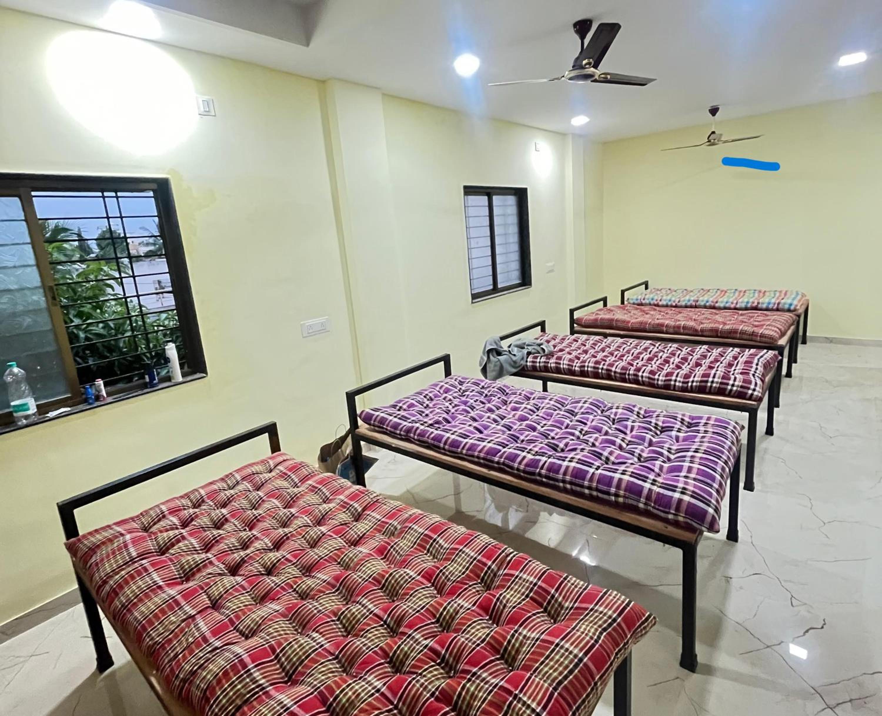 Shree Swami Samarth PG Rooms for boys view 2