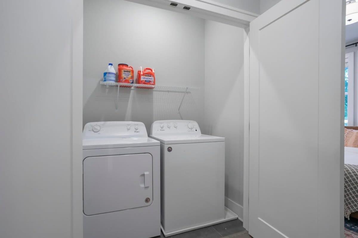 Photograph supplied for 3 King Beds in Hip East Nash Home 1 Mile to DWNTN
