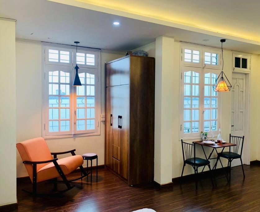 Mhouse 127 waterfront