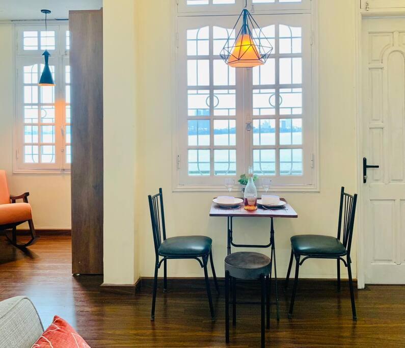 Mhouse 127 waterfront