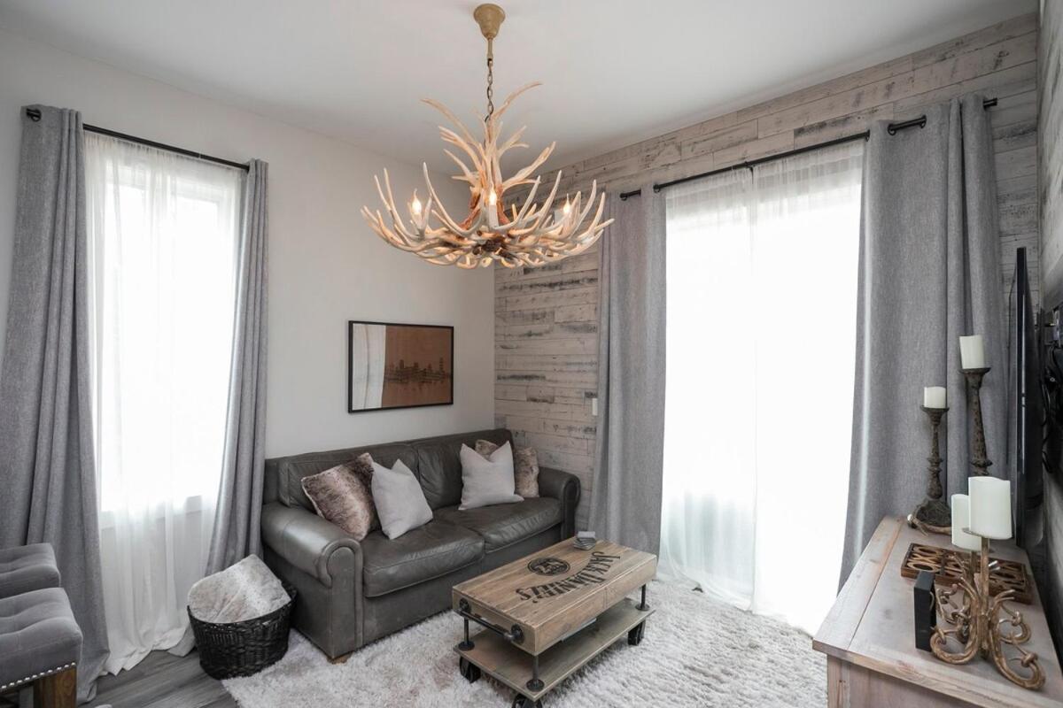 Downtown Luxury Condo at The Southern Belle view 5