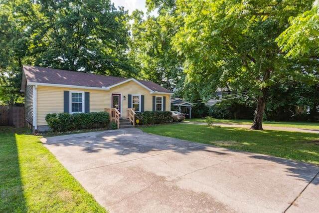 3 Bedroom Cottage Only 3 Miles from Downtown - Property Image 23