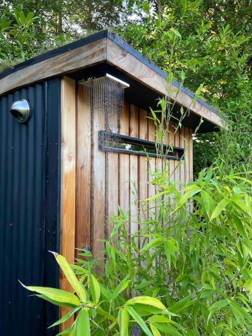 Couples retreat with Sauna + plunge pool, Cornwall view 4