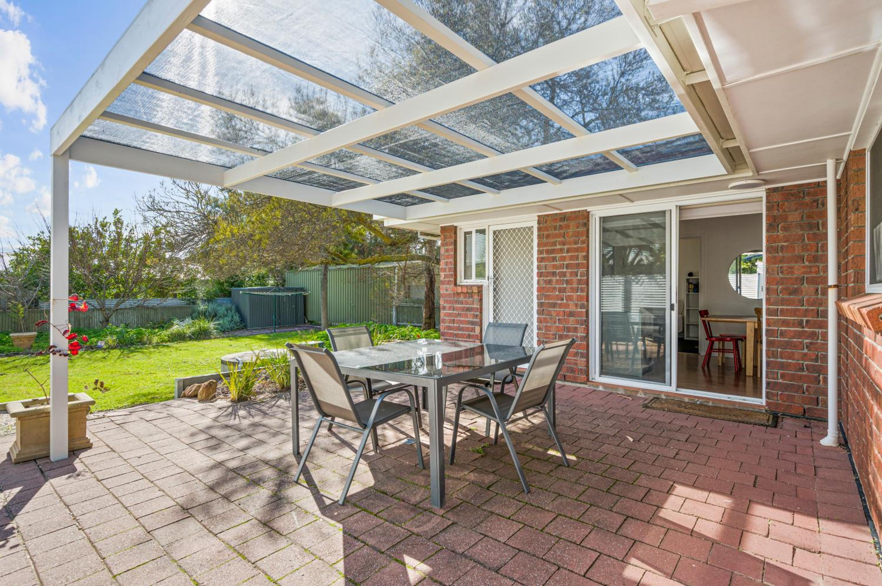 Rosie's - Port Willunga - C21 SouthCoast Holidays