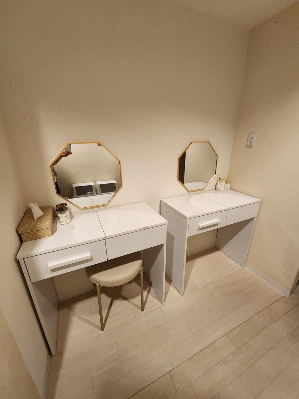 Cocone House Tengachaya 2bedroom 2shower 2toilet type 2subways from Nanba station