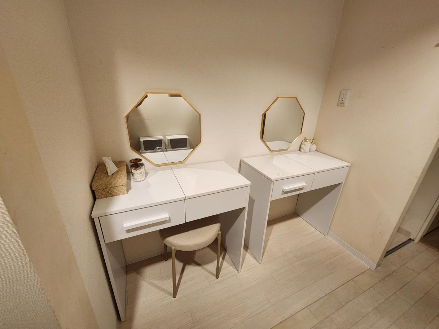 Cocone House Tengachaya 2bedroom 2shower 2toilet type 2subways from Nanba station