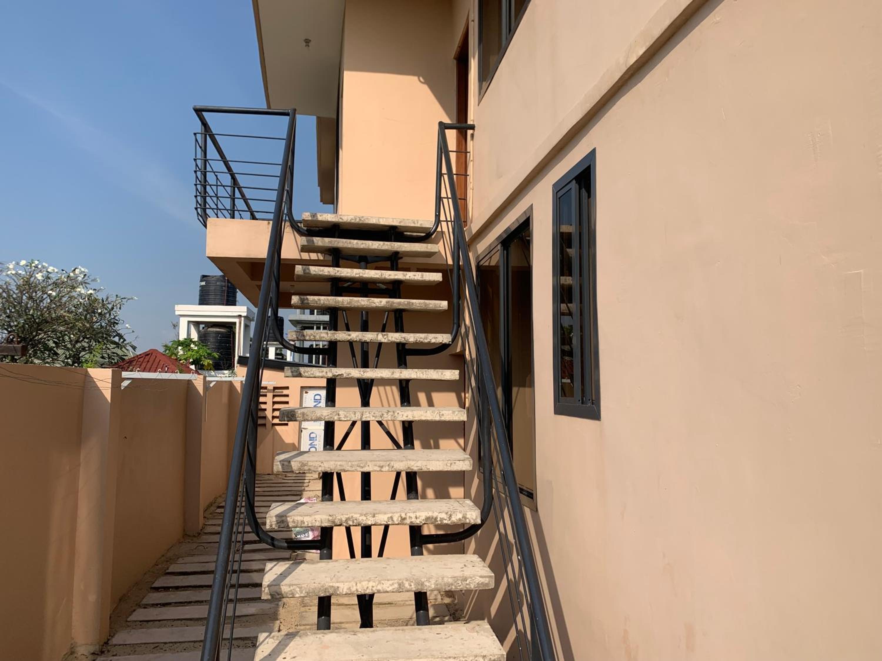 Stunning 2BR in Dar Beach, Dining, Transit Nearby apt no 4 view 4