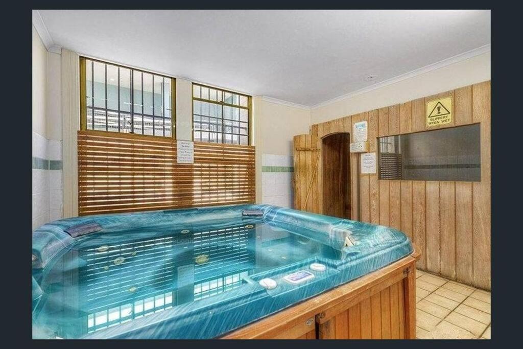 2Bed 2Bath Loft at the New Yorker