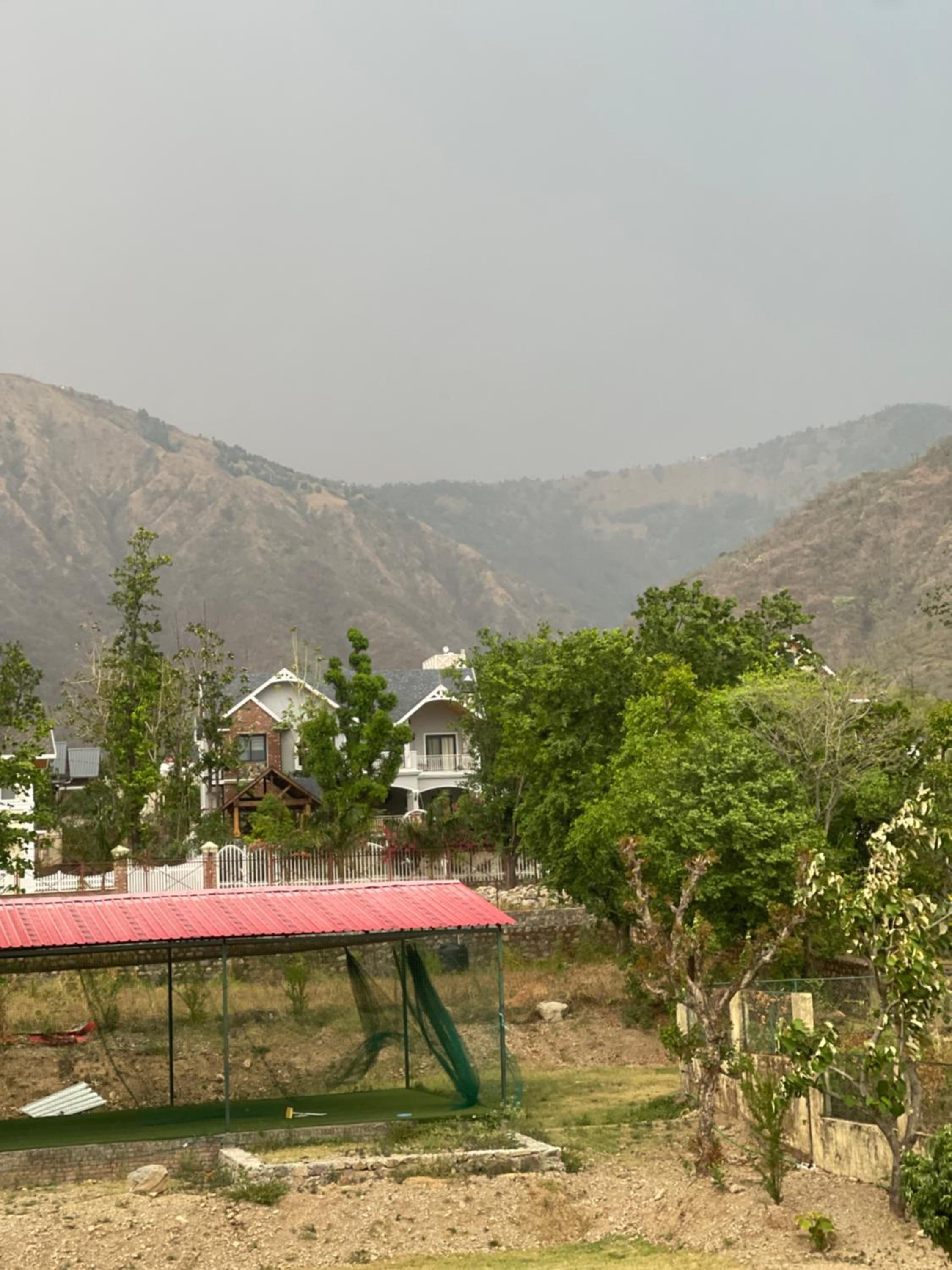 Hidden nature resort