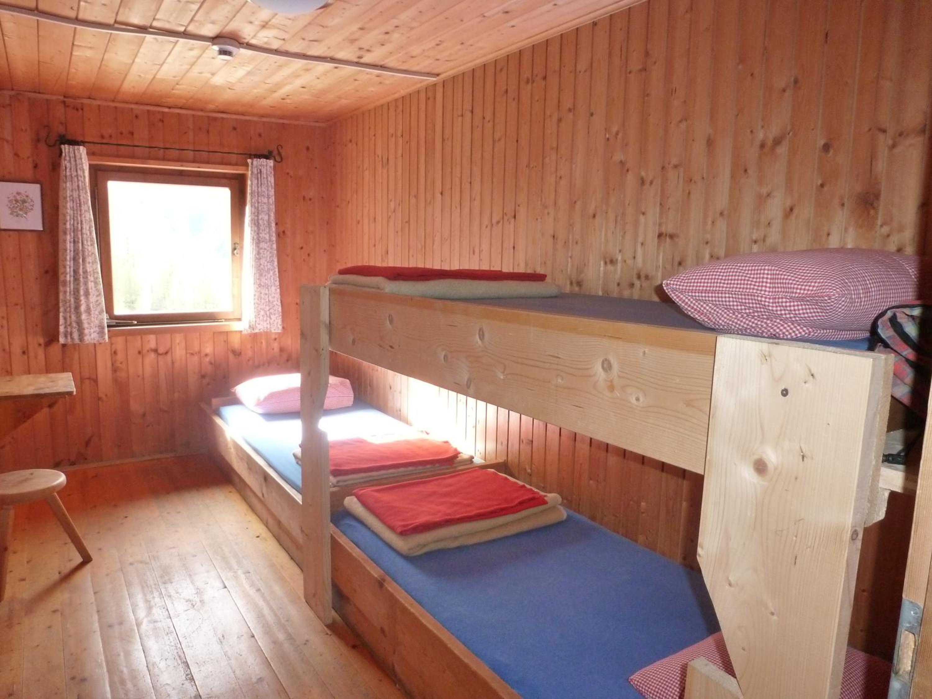 Binsalm- Schutzhütte