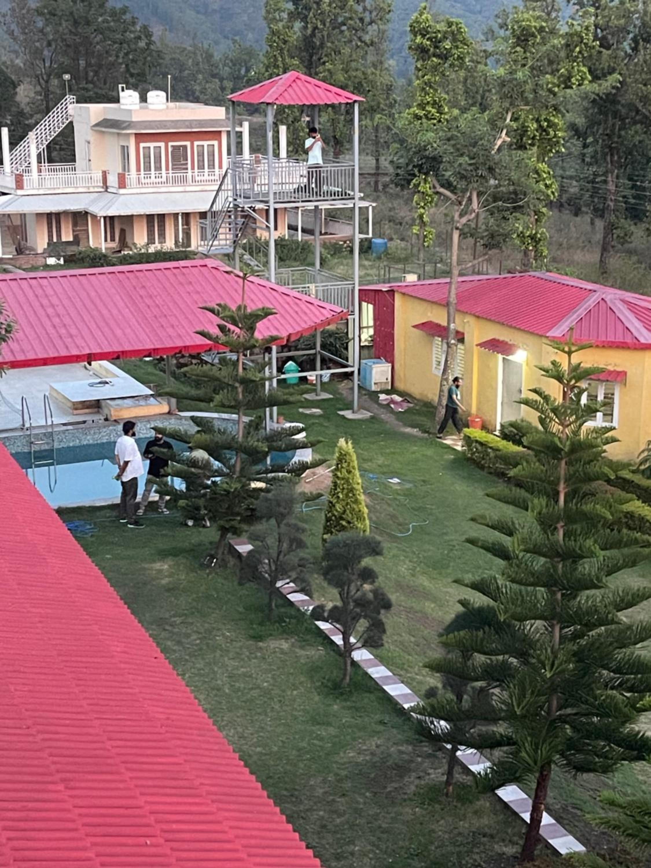 Hidden nature resort